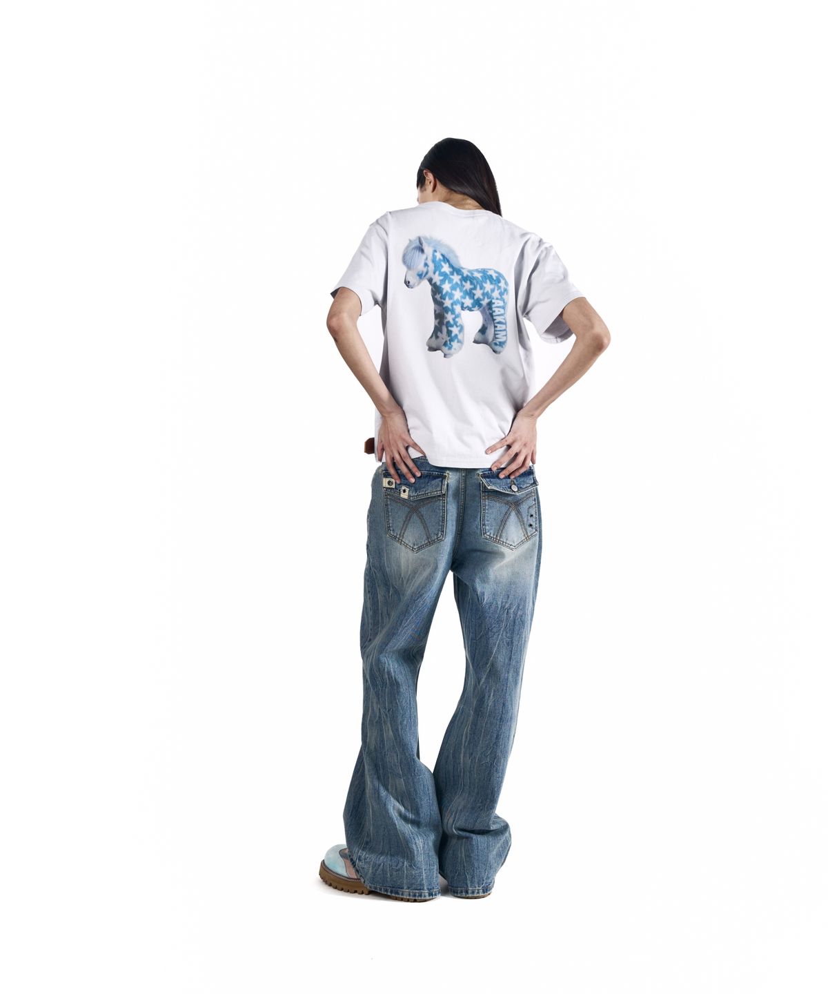 아캄(AAKAM) AKM Horse Half Top (Blue)