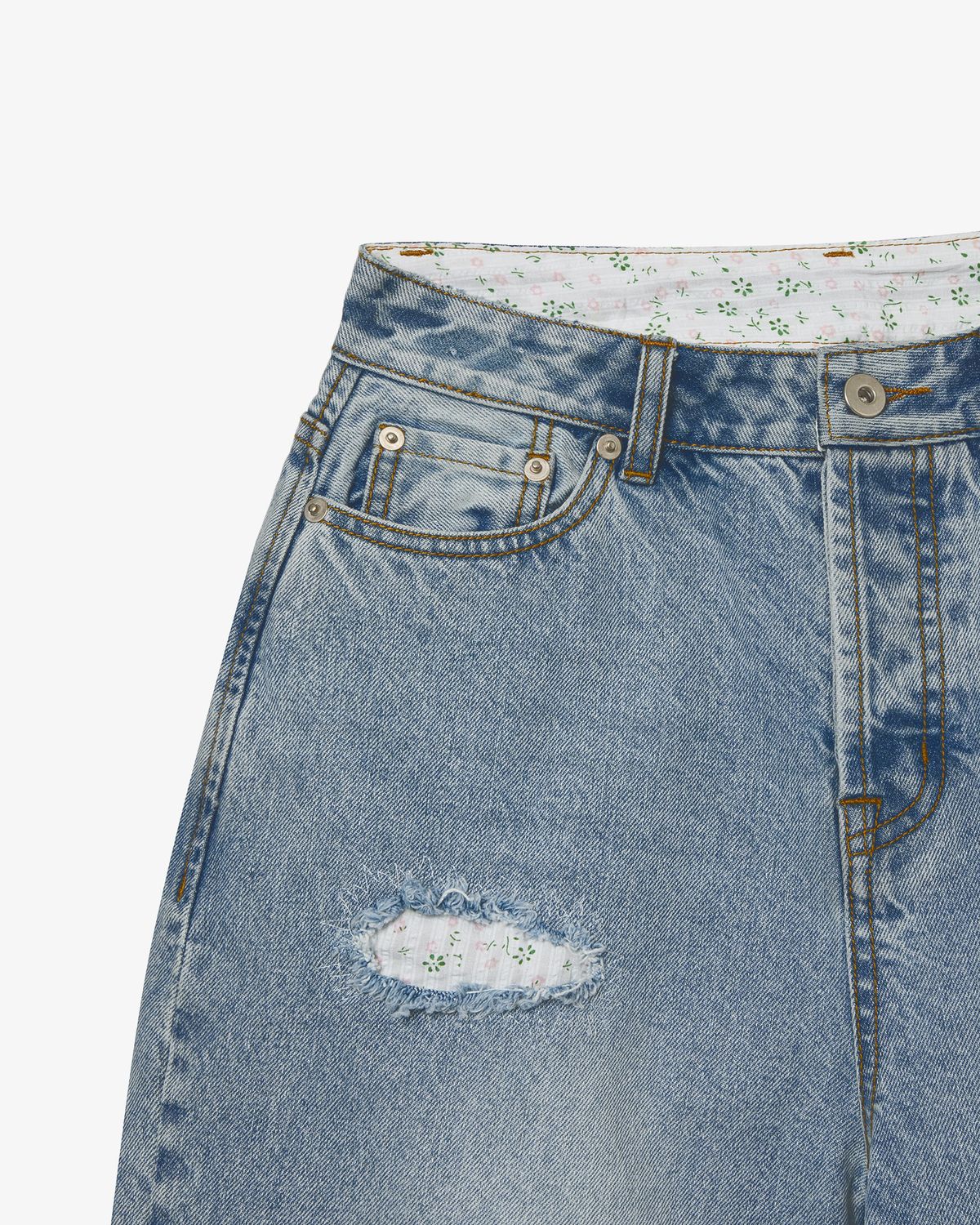 에이이에이이(AEAE) FLOWER PATCHWORK DENIM PANTS [LIGHT BLUE]