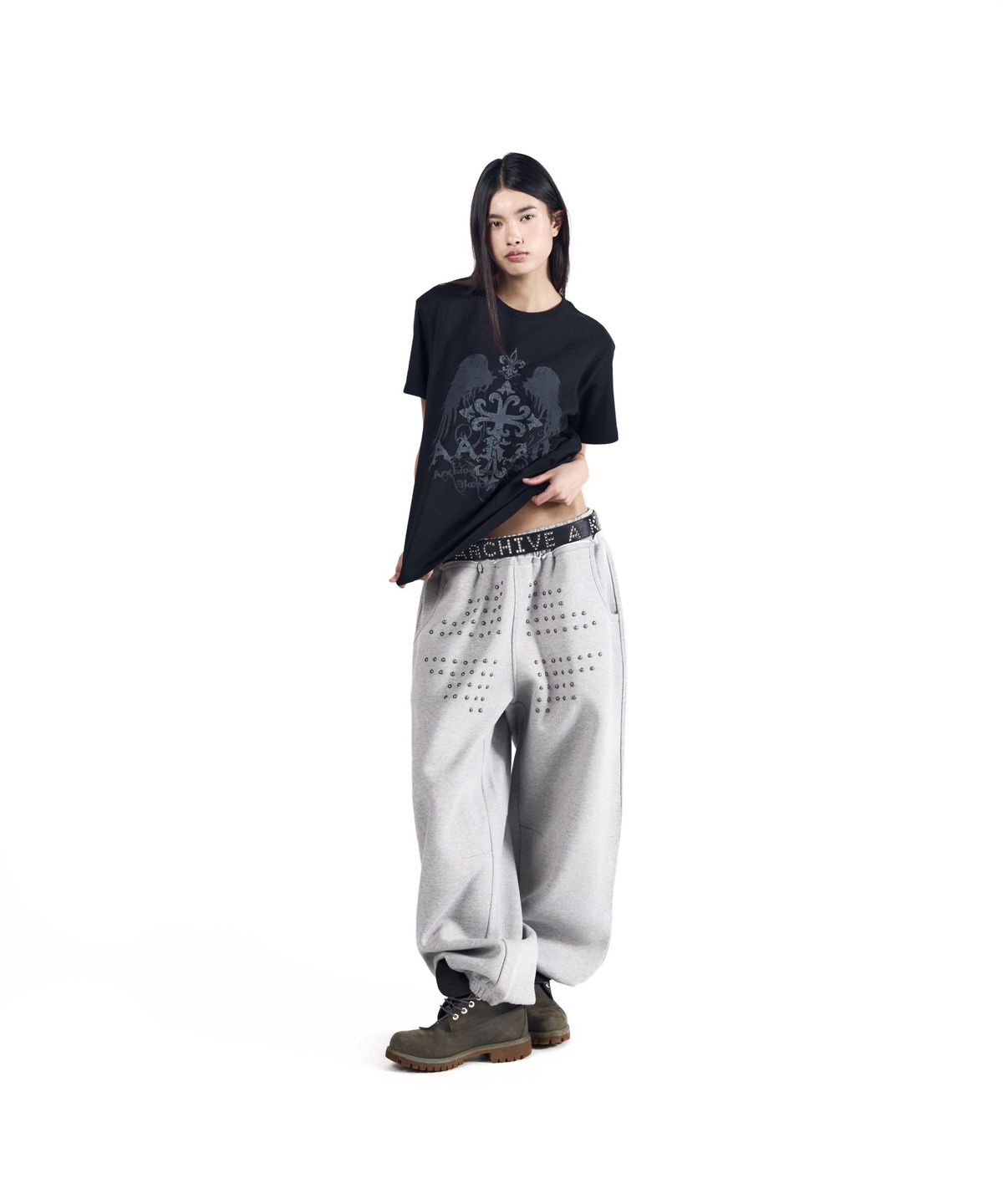 아캄(AAKAM) Cross Wing Half Top (Black)