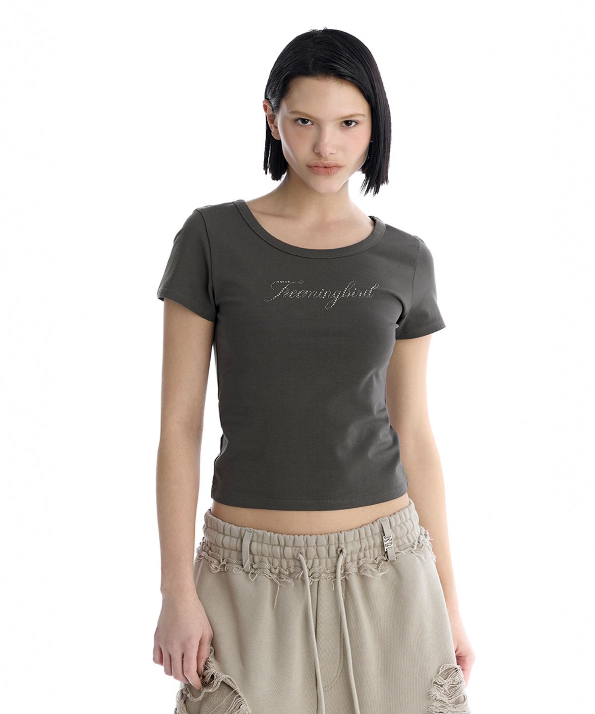 트리밍버드(TREEMINGBIRD) Metallic Hot-Fix Logo Slim T-Shirt [ Charcoal ]