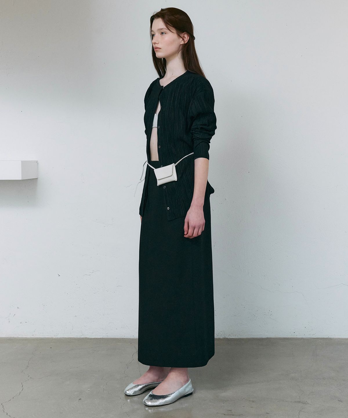 아우브아워(AUBOUR) lip pencil skirt (black)