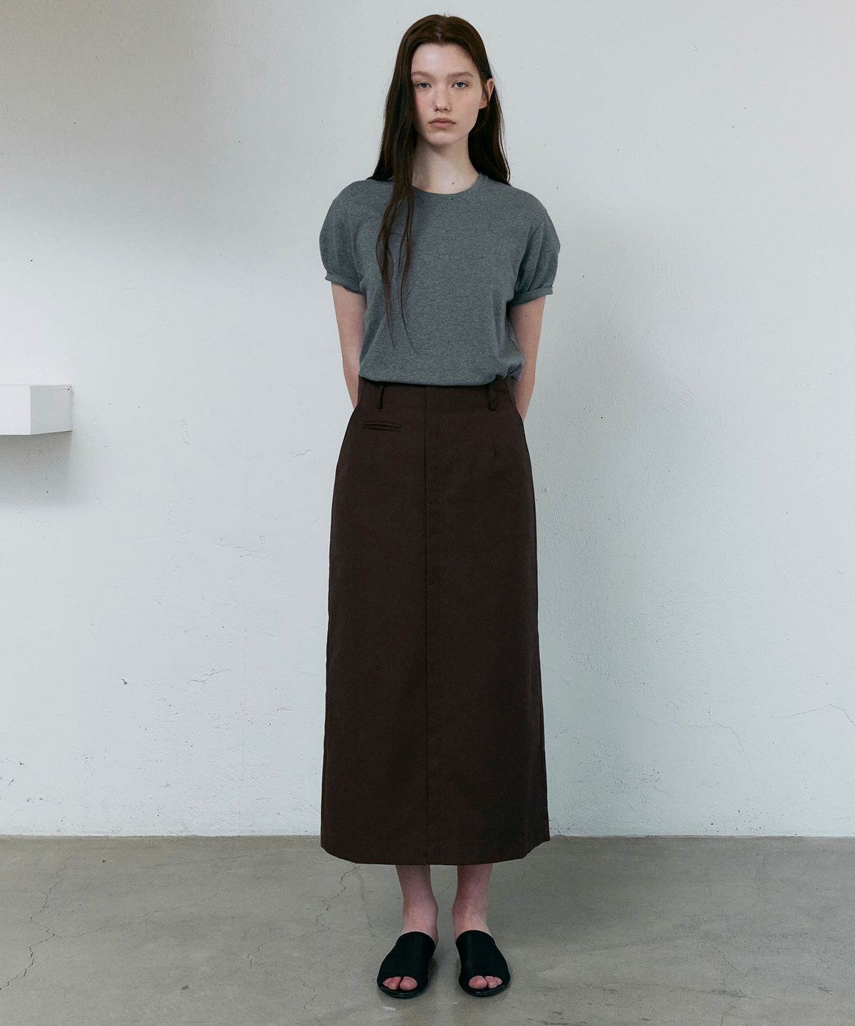 아우브아워(AUBOUR) lip pencil skirt (brown)