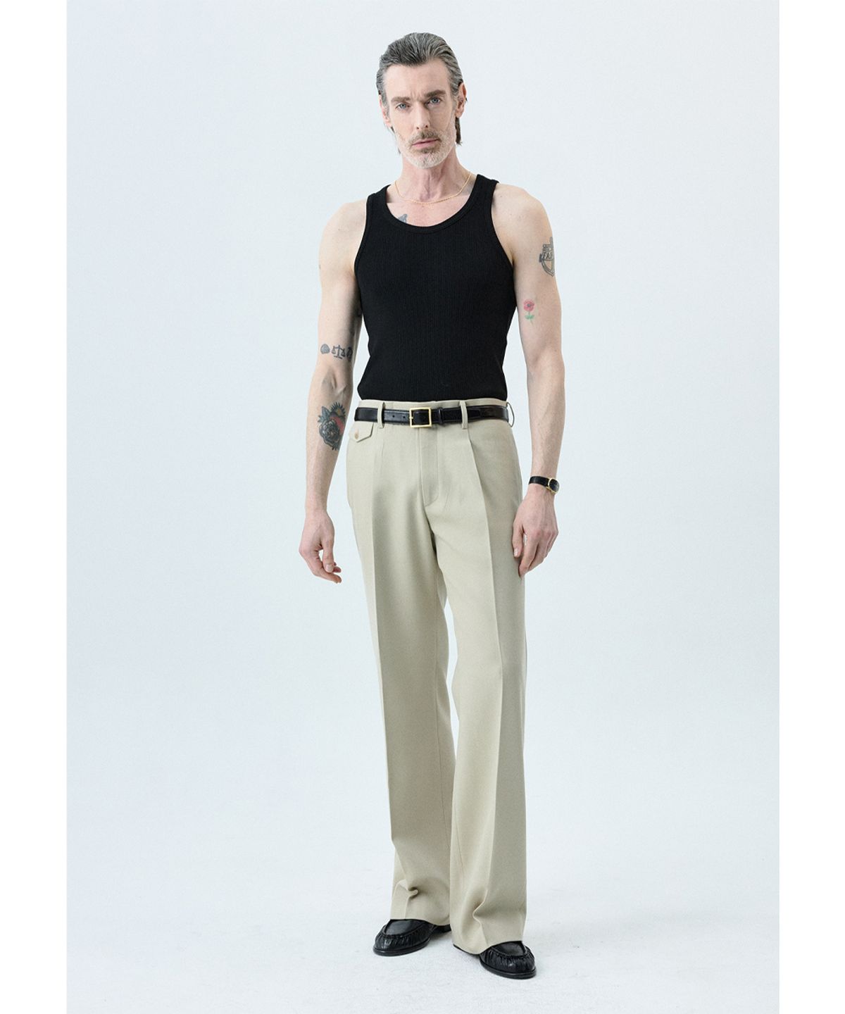 세비지(SAVAGE) Sleevelesss Top - Black