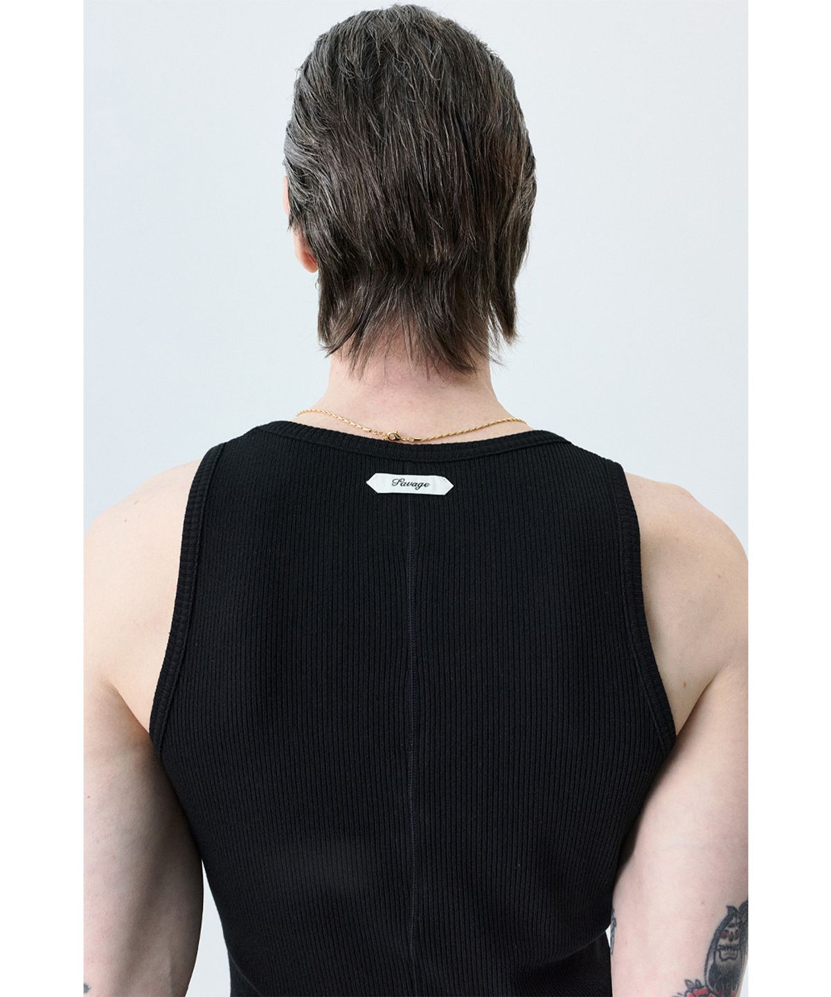 세비지(SAVAGE) Sleevelesss Top - Black