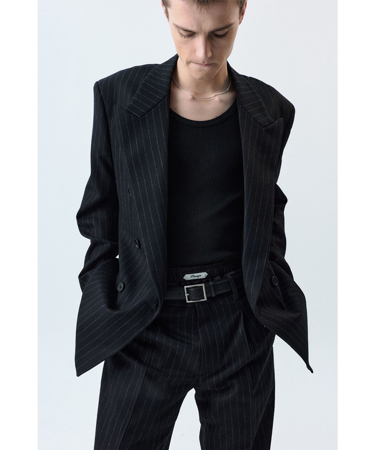 세비지(SAVAGE) Sleevelesss Top - Black