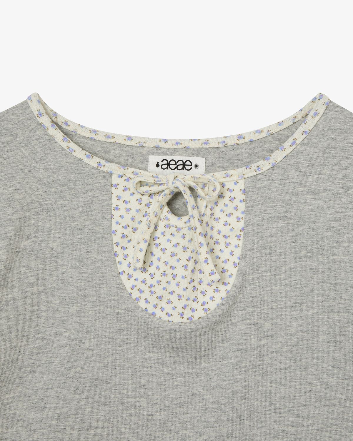 에이이에이이(AEAE) FLOWER BLOCK TEE [MELANGE GREY]