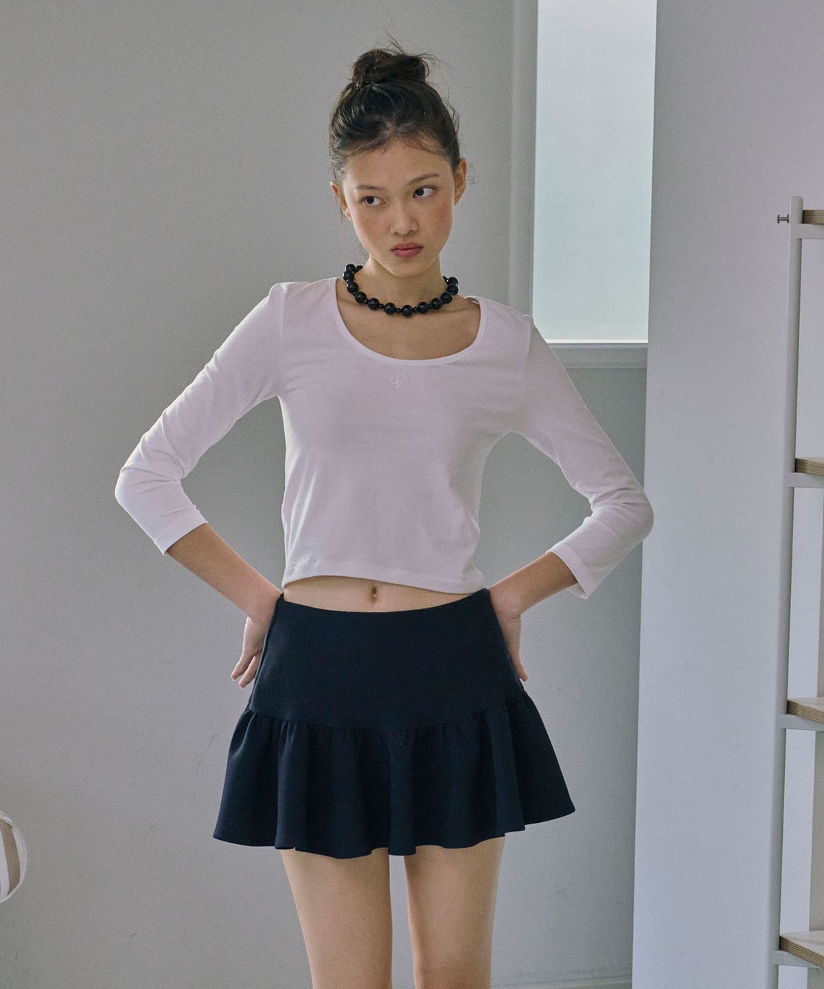 준준스페이스(JUNEJUNE SPACE) Mini Flare Skirt_Navy(미니 플레어 스커트_네이비)