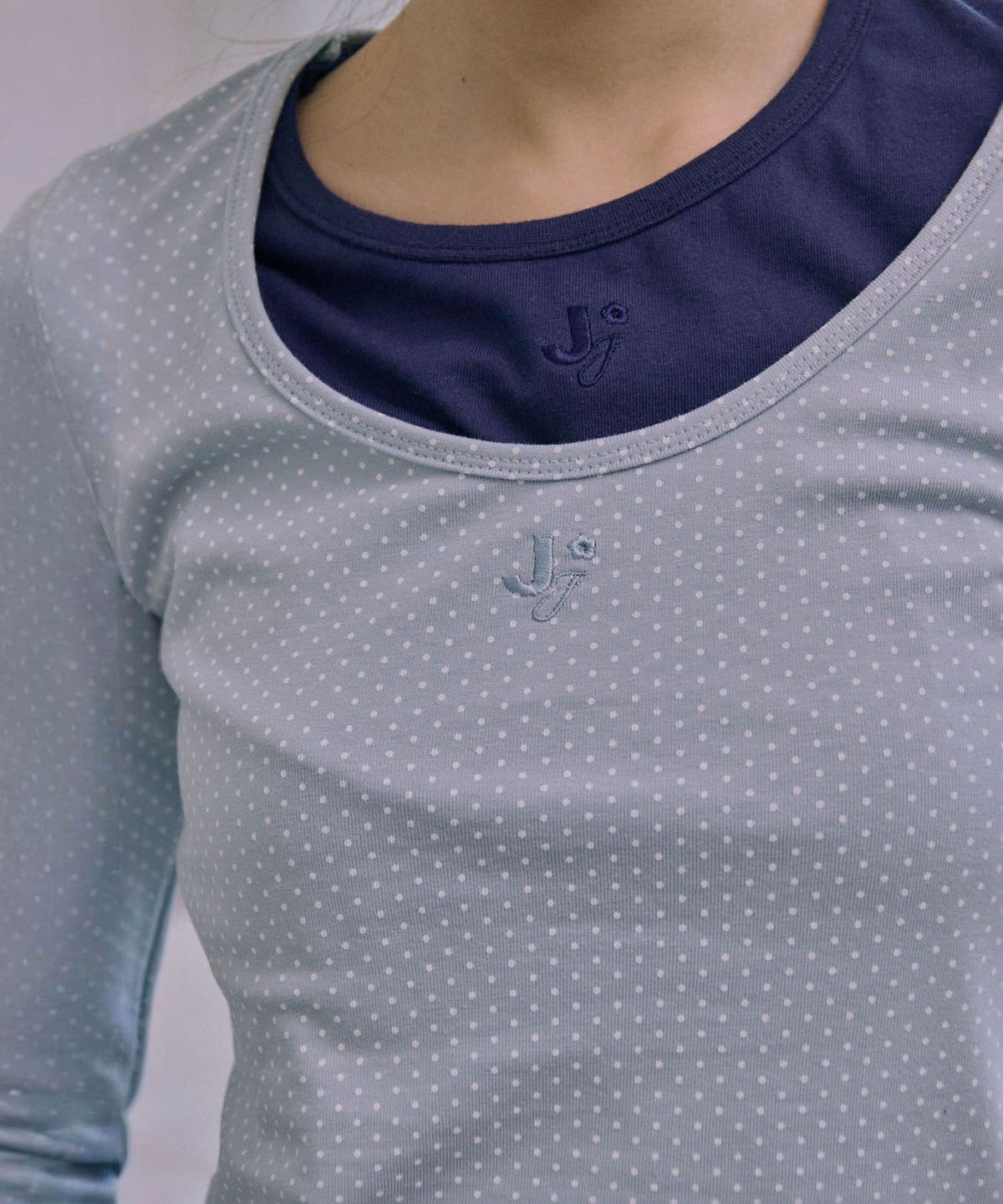 준준스페이스(JUNEJUNE SPACE) 3/4 sleeve logo tee_Light Blue(3/4 소매 로고 티셔츠_라이트 블루)