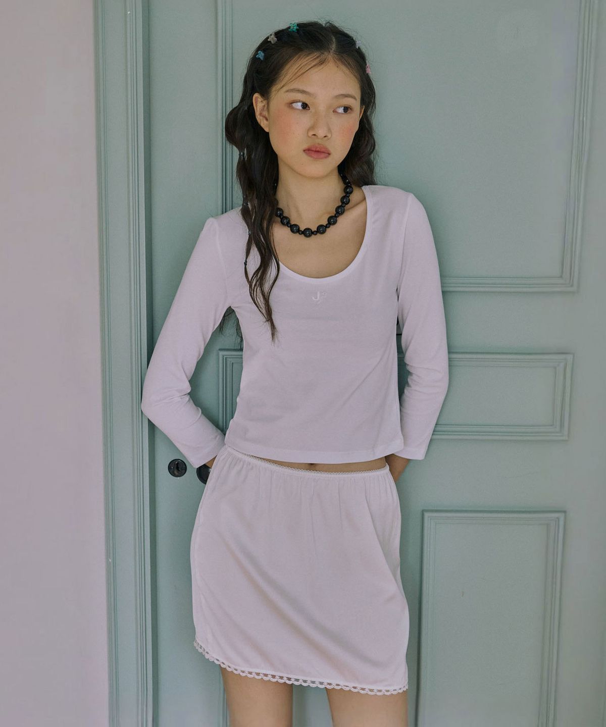 준준스페이스(JUNEJUNE SPACE) 3/4 sleeve logo tee_Off White(3/4 소매 로고 티셔츠_오프 화이트)