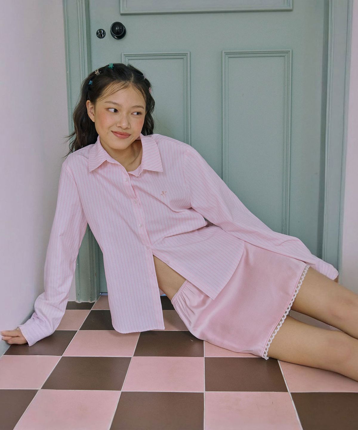준준스페이스(JUNEJUNE SPACE) Fitted Shirts_Light Pink(피티드 셔츠_라이트핑크)