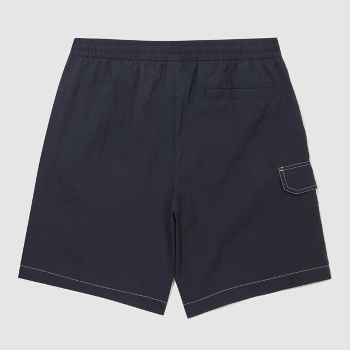 엄브로(UMBRO) 크리스피 타슬란 카고 4.5부 반바지 네이비 UR223CHP59