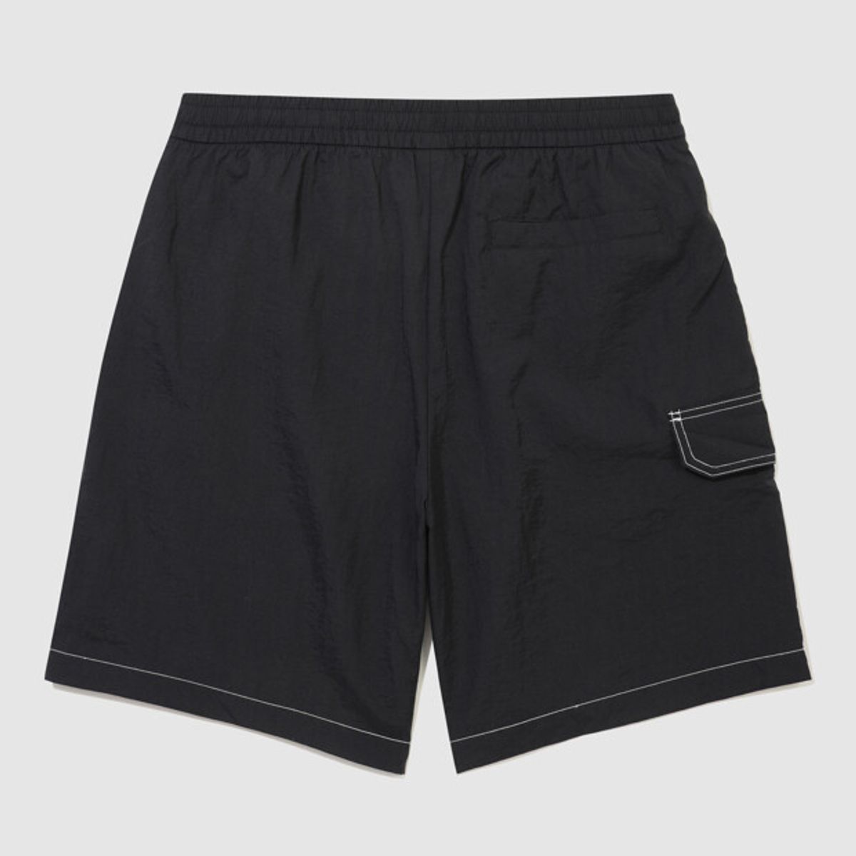 엄브로(UMBRO) 크리스피 타슬란 카고 4.5부 반바지 블랙 UR223CHP59