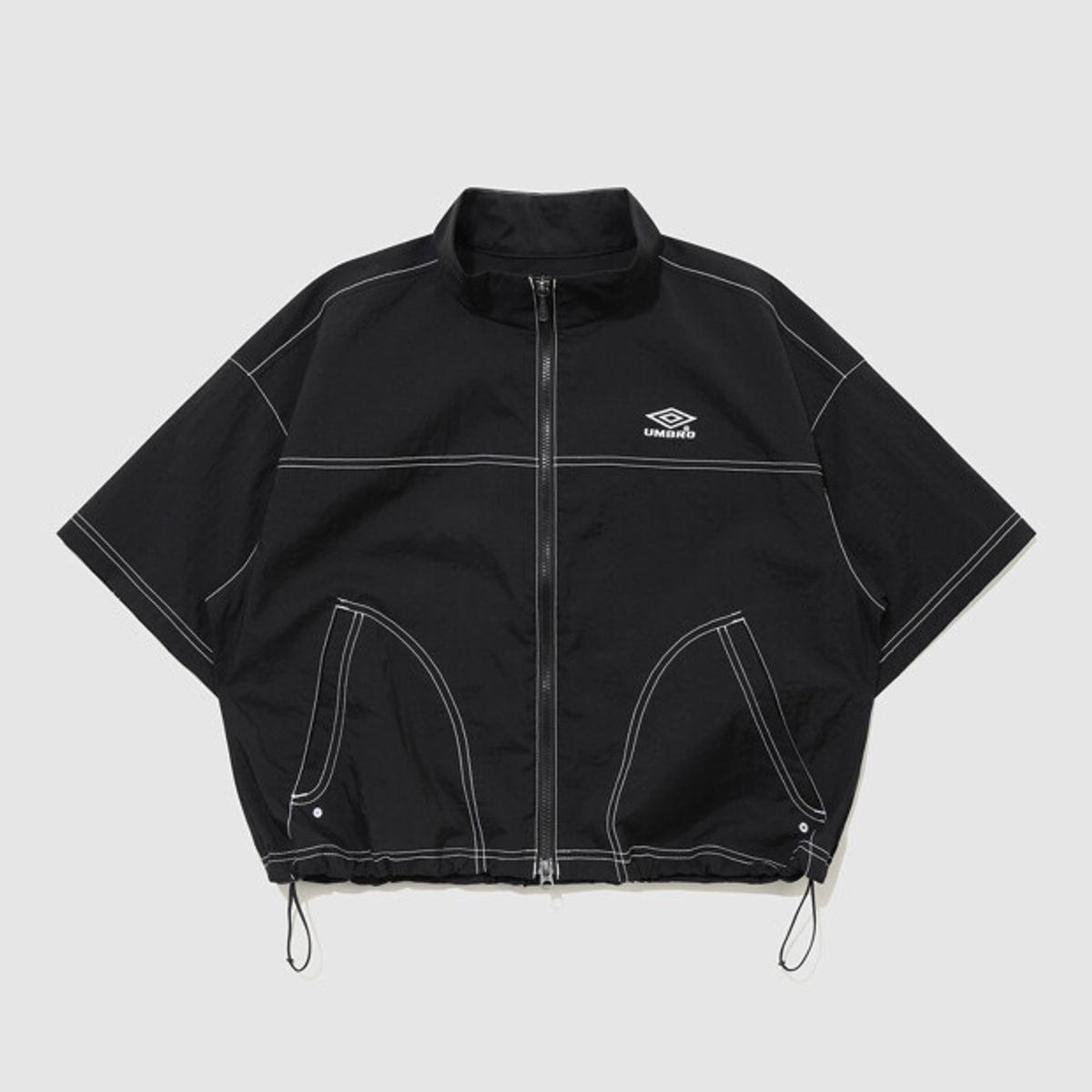 엄브로(UMBRO) 크리스피 타슬란 우먼스 반팔 풀집 자켓 블랙 UR222CJK57