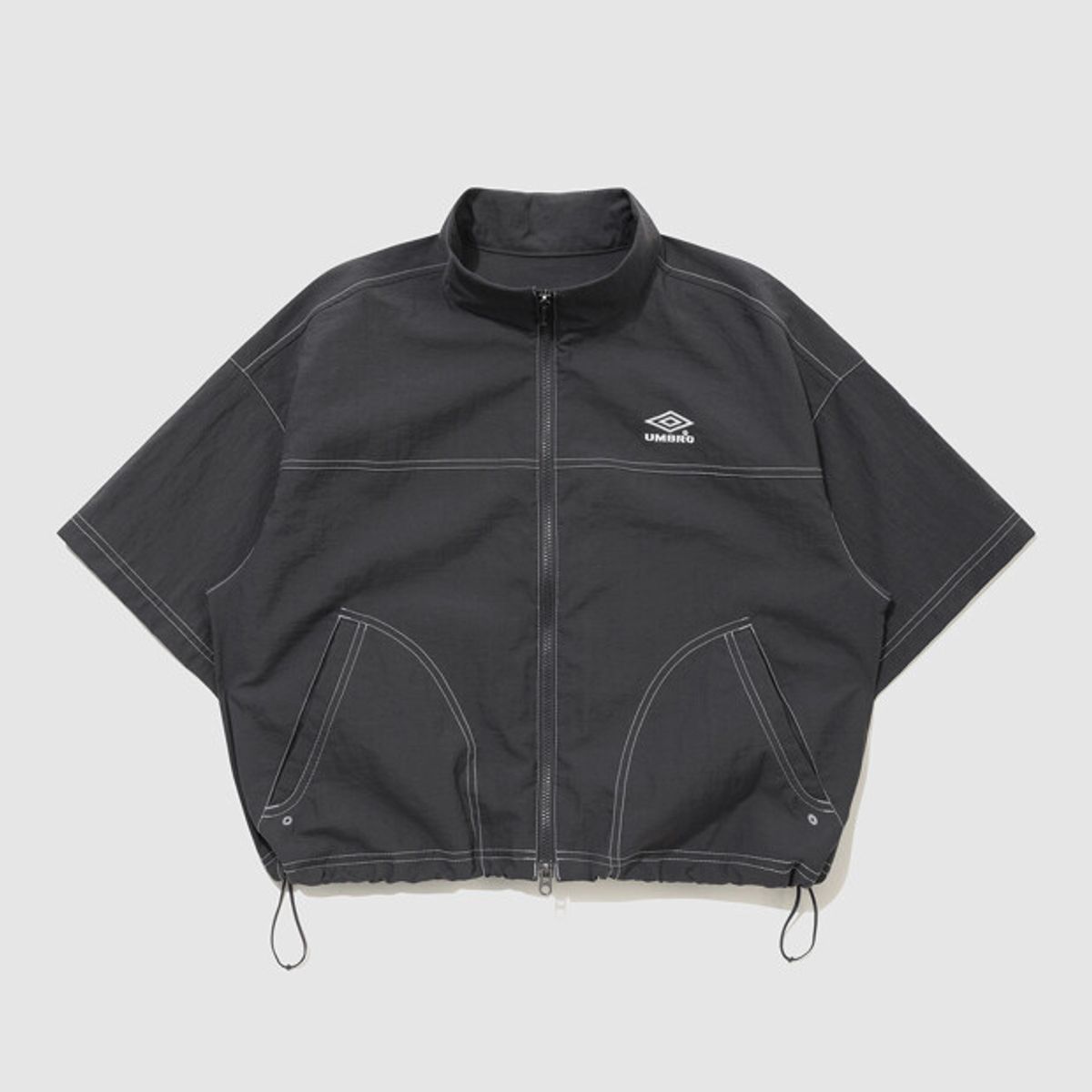 엄브로(UMBRO) 크리스피 타슬란 우먼스 반팔 풀집 자켓 차콜 UR222CJK57