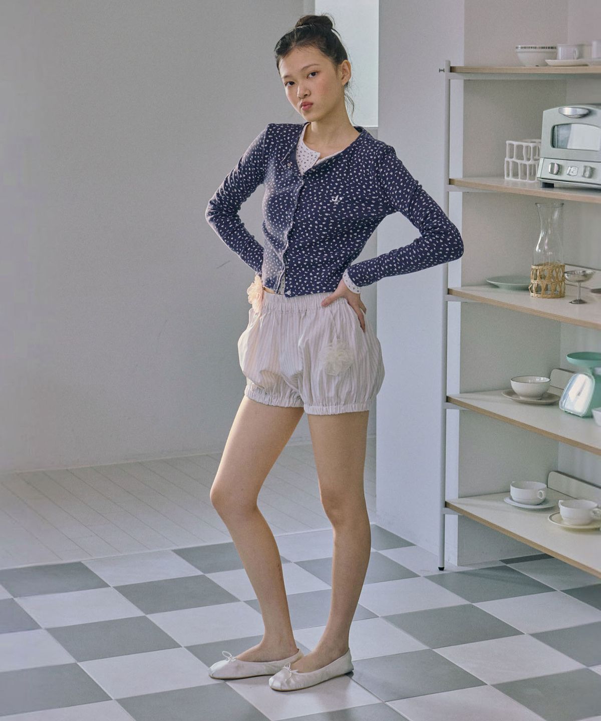 준준스페이스(JUNEJUNE SPACE) Punching Eyelet Cardigan_Navy(펀칭 아일렛 가디건_네이비)