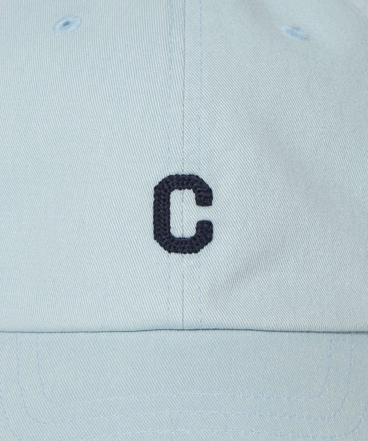 커버낫(COVERNAT) 스몰 C로고 플랫자수 스탠다드 핏 볼캡 스카이블루