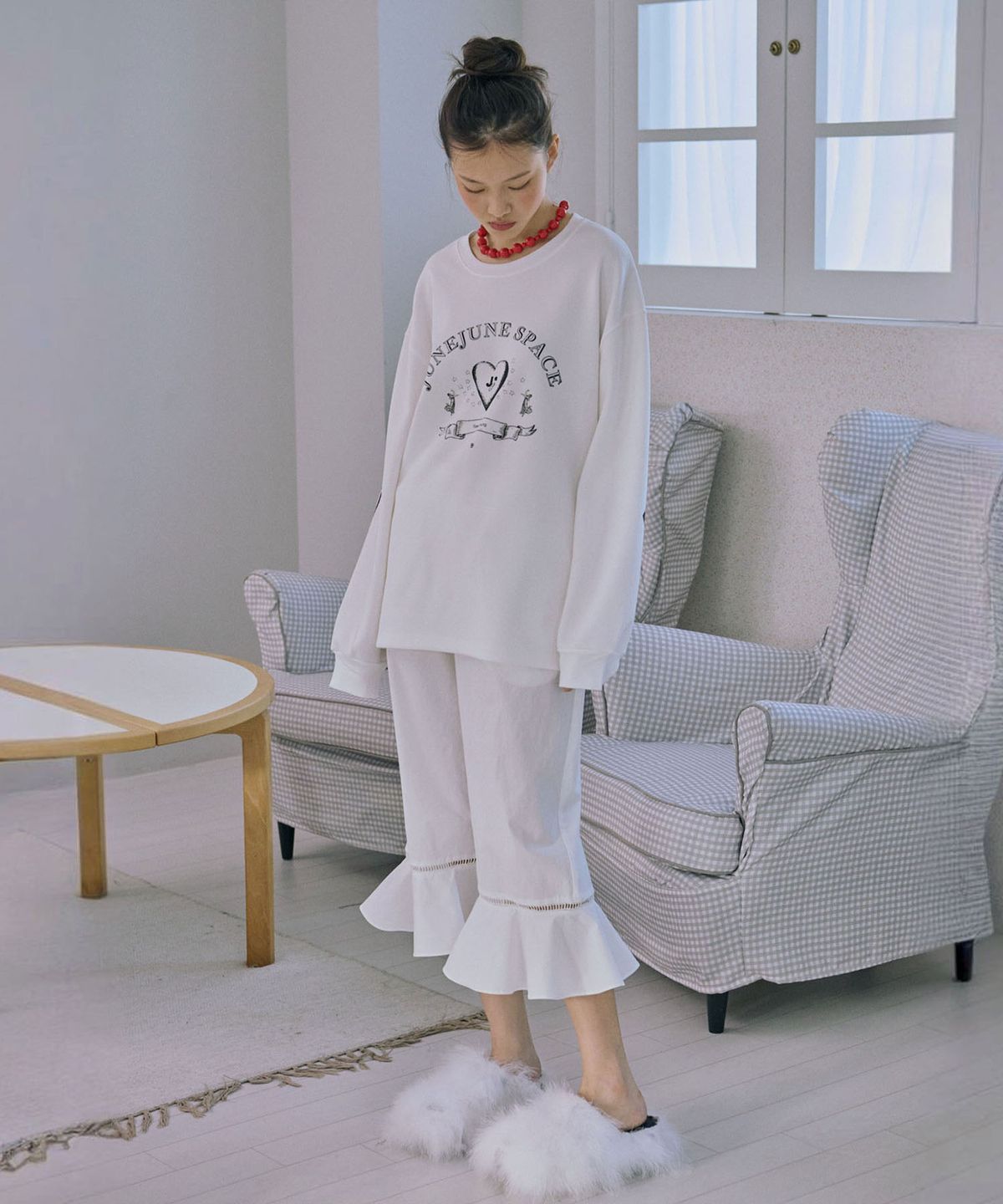 준준스페이스(JUNEJUNE SPACE) Bloom Frill Pants_White(블룸 프릴 팬츠_화이트)