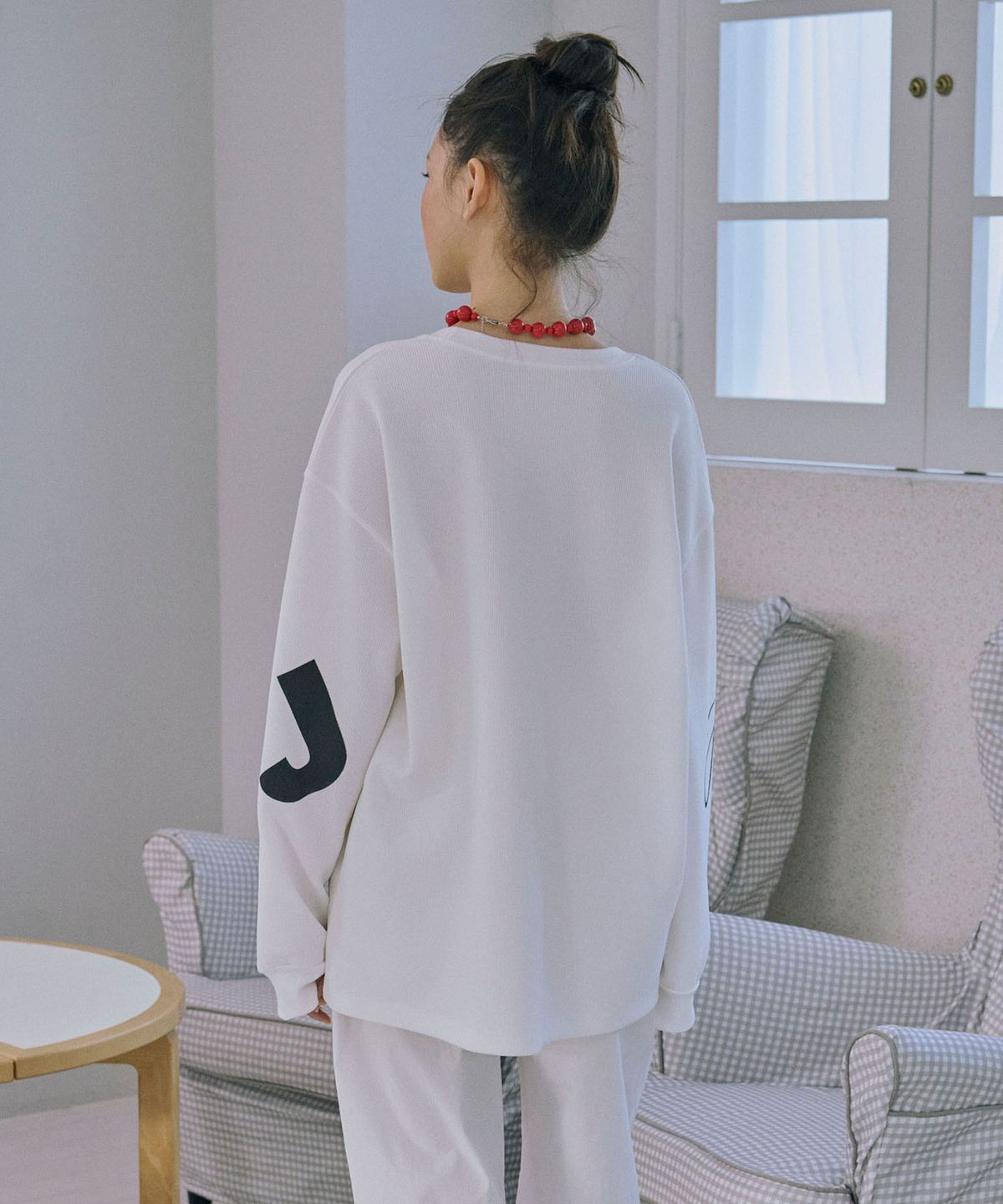 준준스페이스(JUNEJUNE SPACE) Oversized Printed Sweat Tee_White(오버사이즈 프린트 스웨트 티셔츠_화이트)