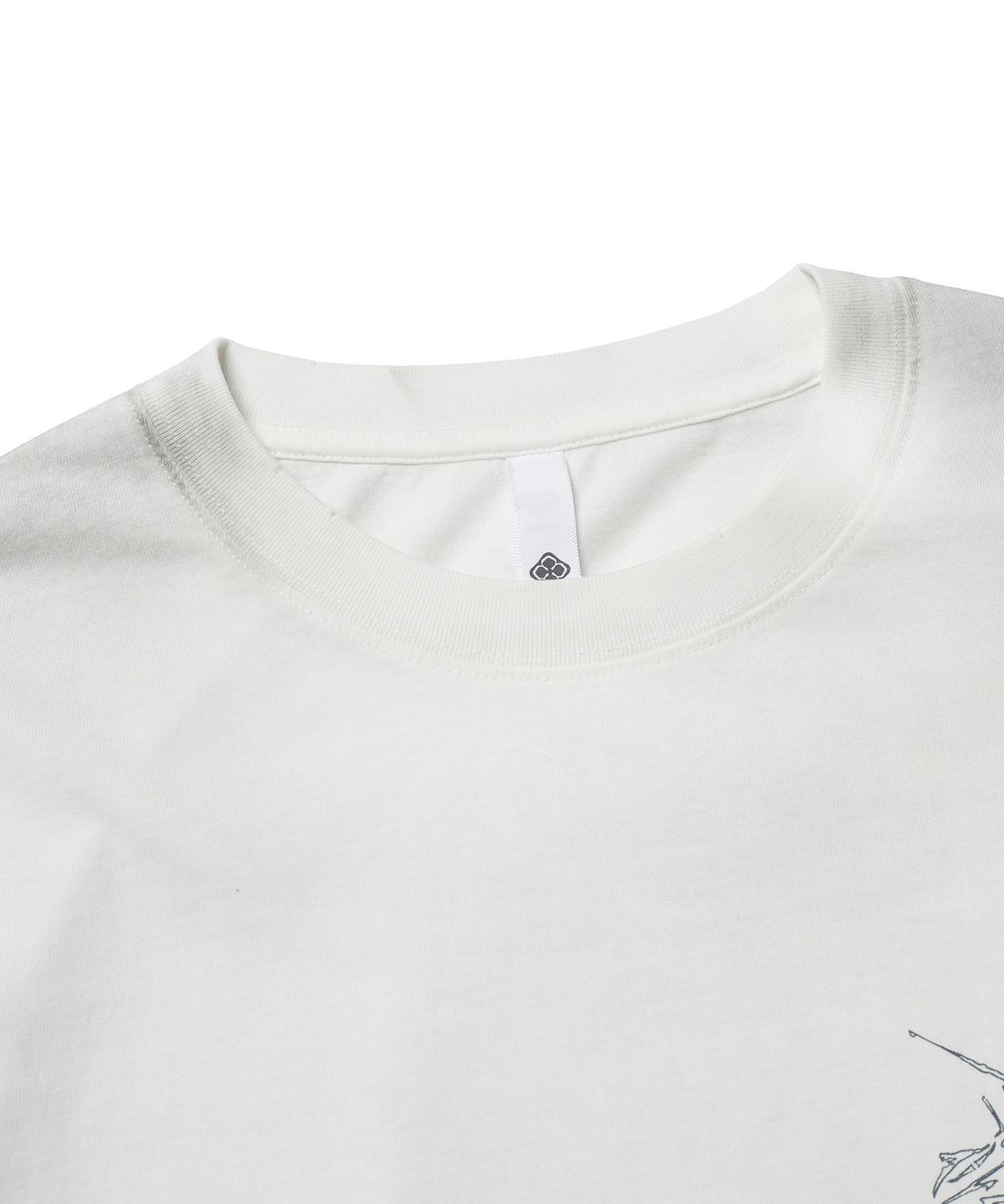 에스파이(ESFAI) MEMORY TYPE L/S T-SHIRT (OFF WHITE)