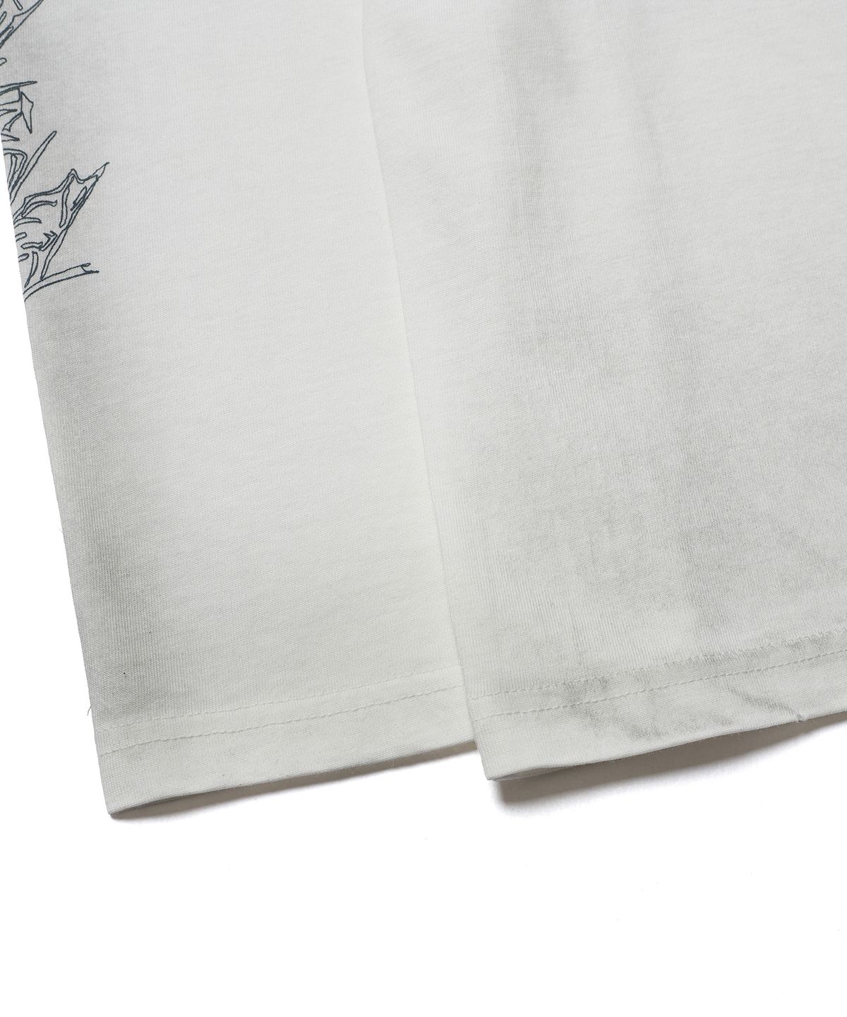 에스파이(ESFAI) MEMORY TYPE L/S T-SHIRT (OFF WHITE)