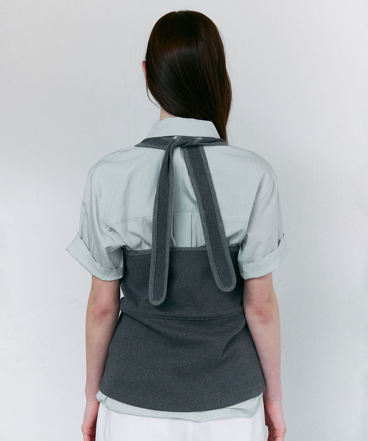 아우브아워(AUBOUR) tie halter top (gray)
