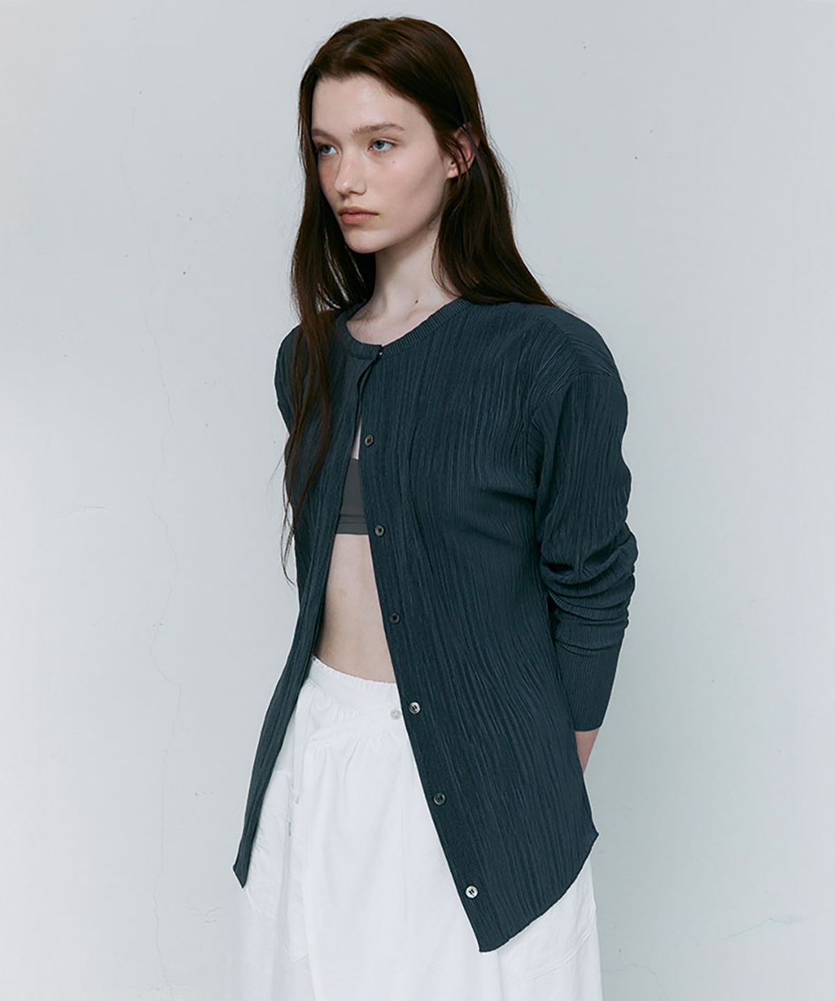 아우브아워(AUBOUR) hidden pleats blouse (deep midnight)