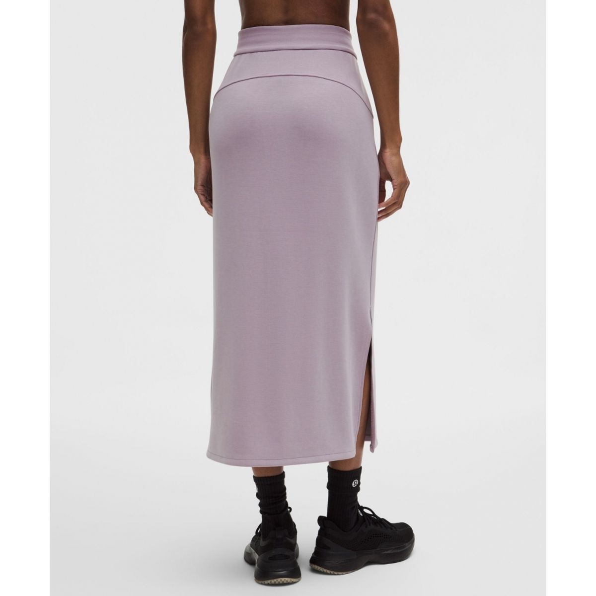 룰루레몬(LULULEMON) Softstreme 풀온 하이라이즈 맥시스커트  LOTU