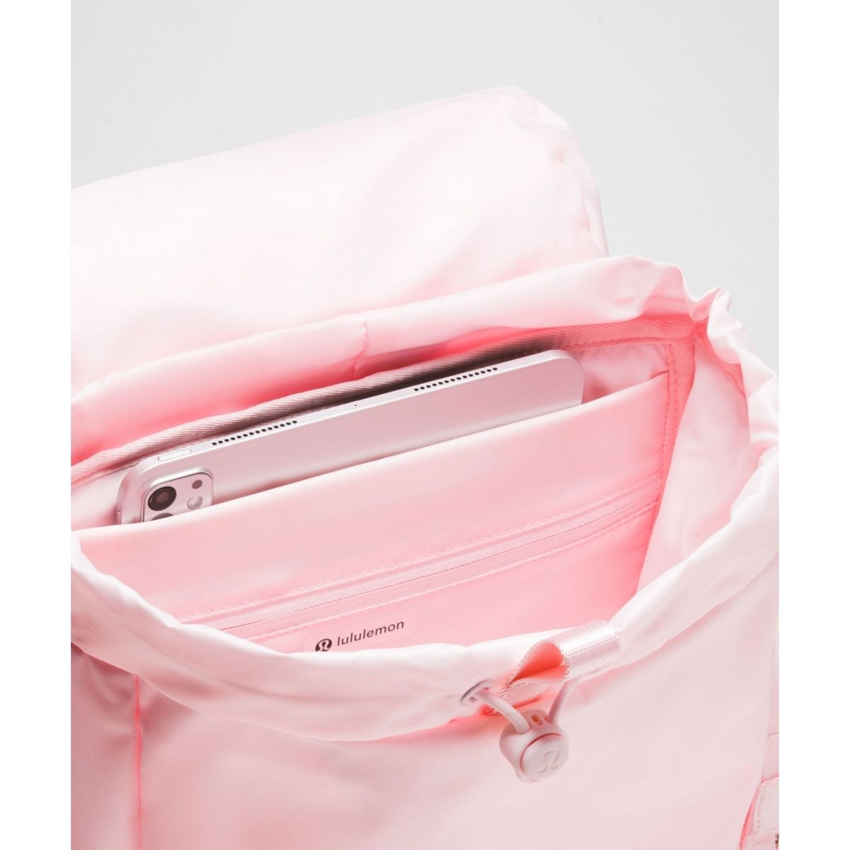 룰루레몬(LULULEMON) 원더러스트 백팩 스몰 14L *그립 핸들  PIAR RSGO