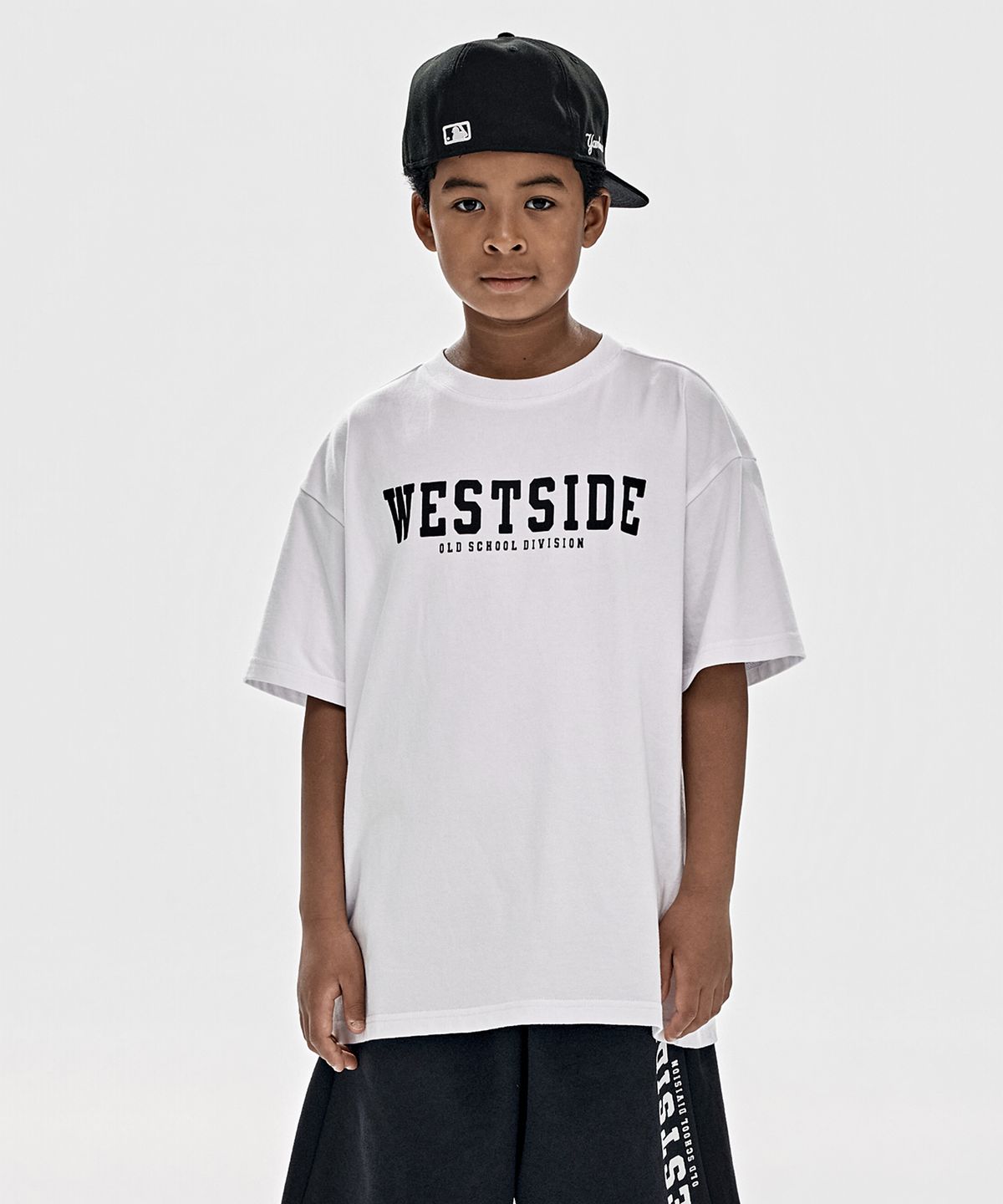 테이크이지 키즈(TAKEASY KIDS) [기획] 자이언트핏 웨스트사이드 셋업 (화이트/블랙)