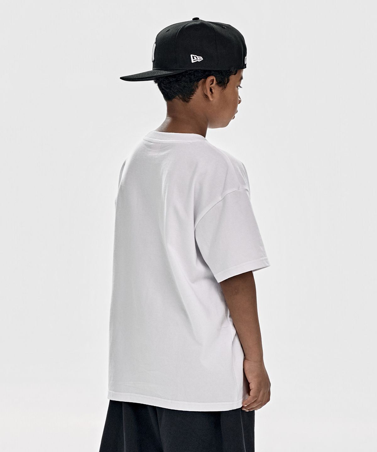 테이크이지 키즈(TAKEASY KIDS) [기획] 자이언트핏 웨스트사이드 셋업 (화이트/블랙)