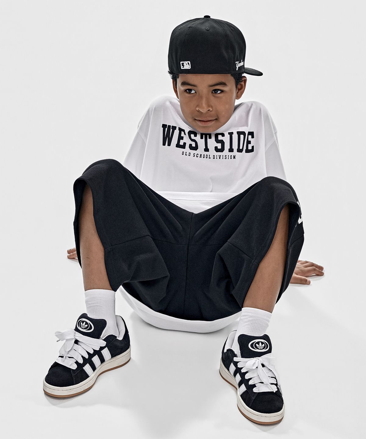 테이크이지 키즈(TAKEASY KIDS) [기획] 자이언트핏 웨스트사이드 셋업 (화이트/블랙)