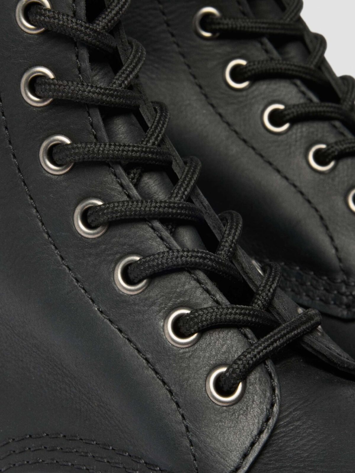 닥터마틴(DR.MARTENS) 1460 파스칼 MT - BLK / 42441001