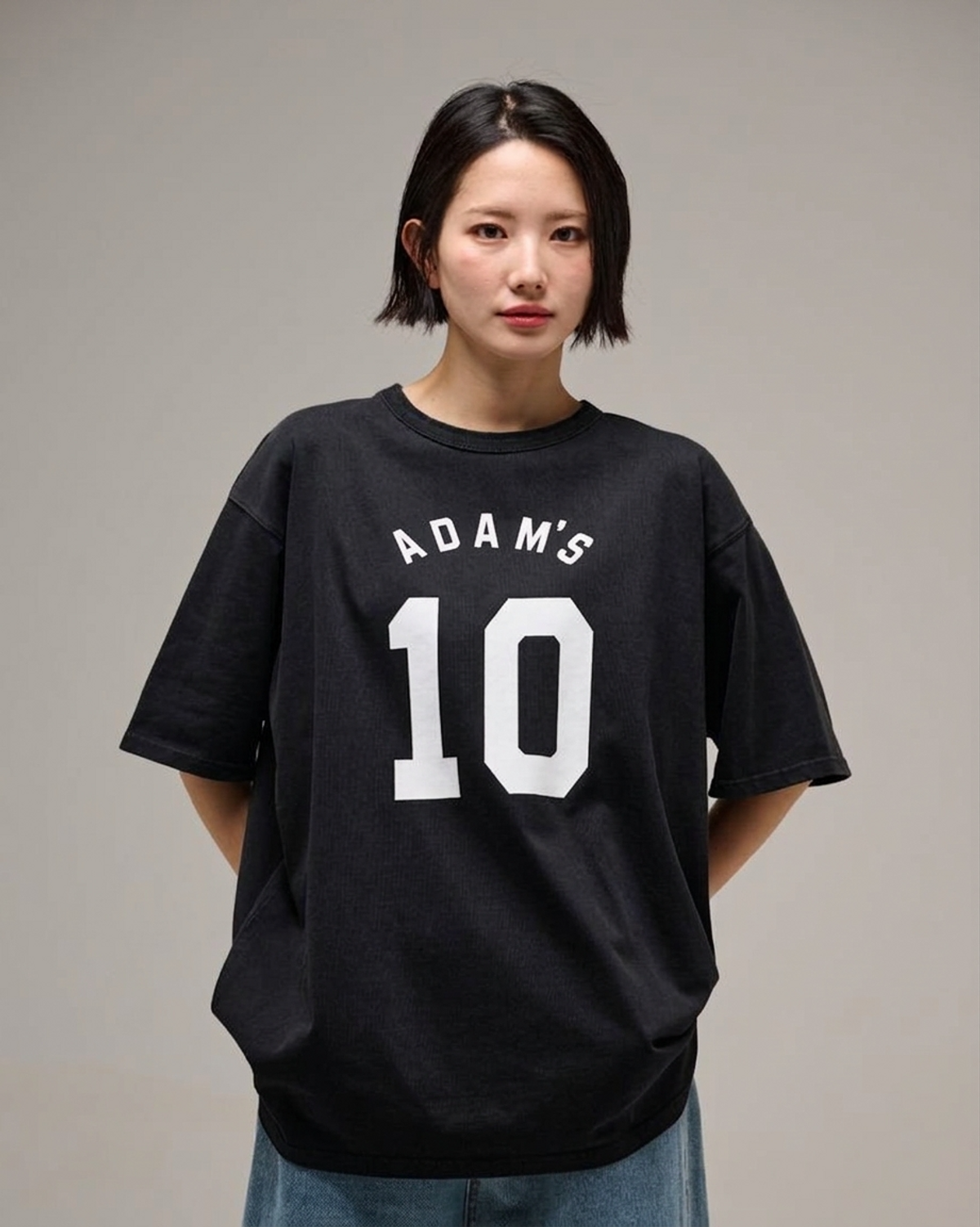 레이버코(RAVER CO) 아담스10 루즈핏 반팔 티셔츠 블랙