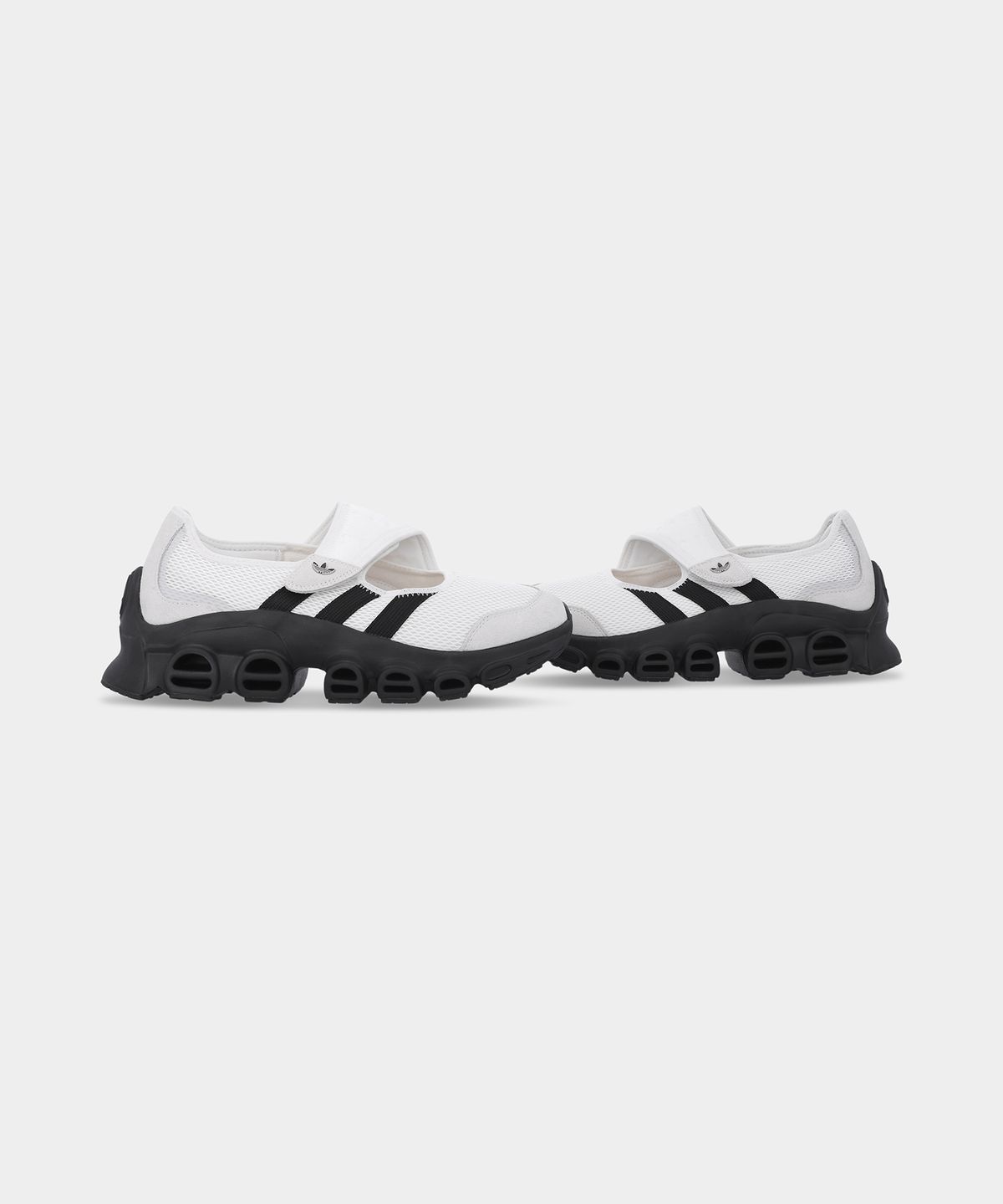 아디다스(ADIDAS) 아디폼 메가제인 - 화이트 / KH7889