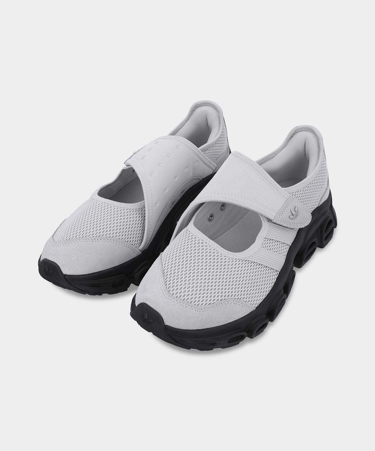 아디다스(ADIDAS) 아디폼 메가제인 - 그레이 / KH7912