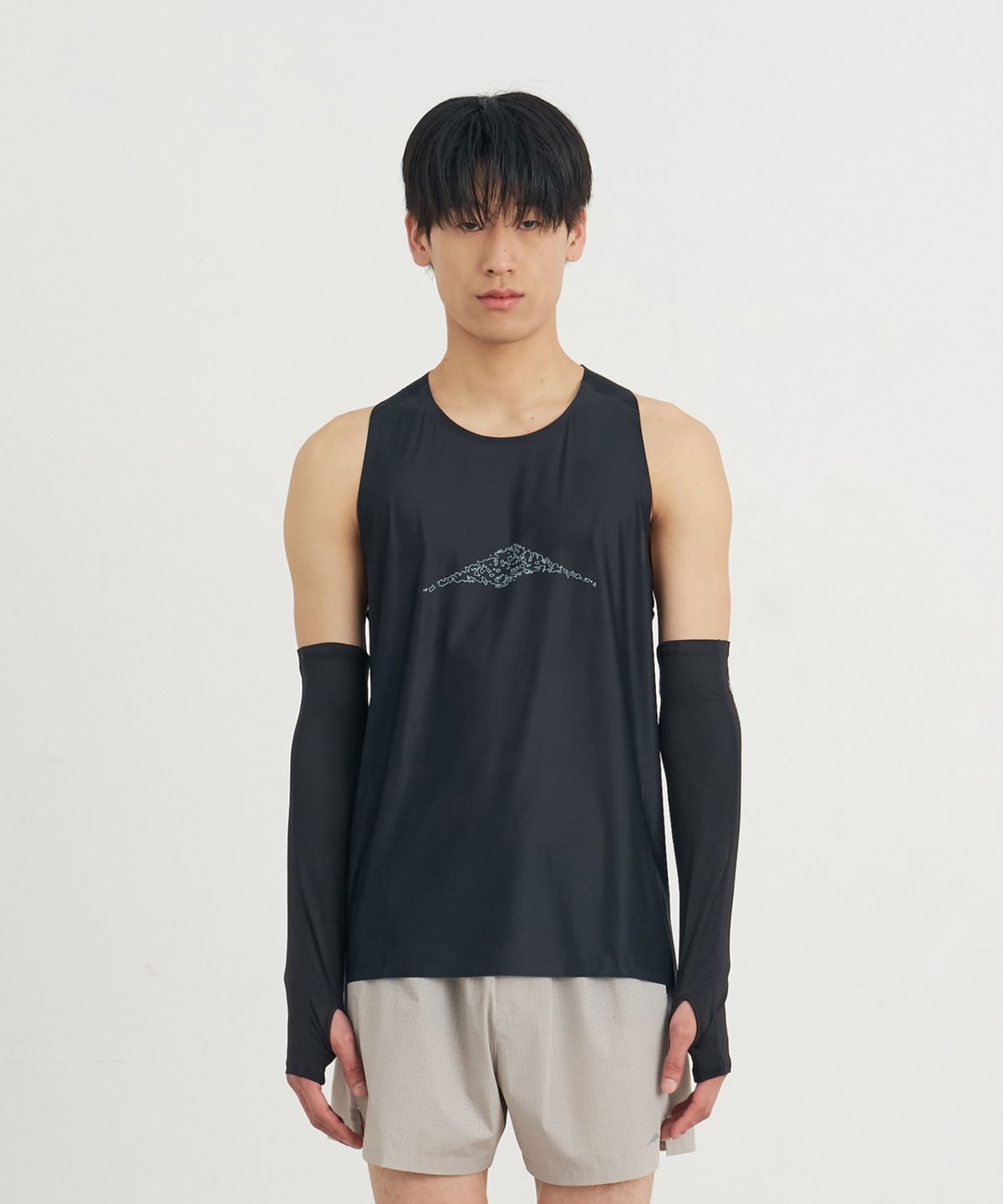 고요웨어(GOYOWEAR) [시넥틱스 프릭션] 스프린트 드라이 터레인 싱글렛 (블랙)