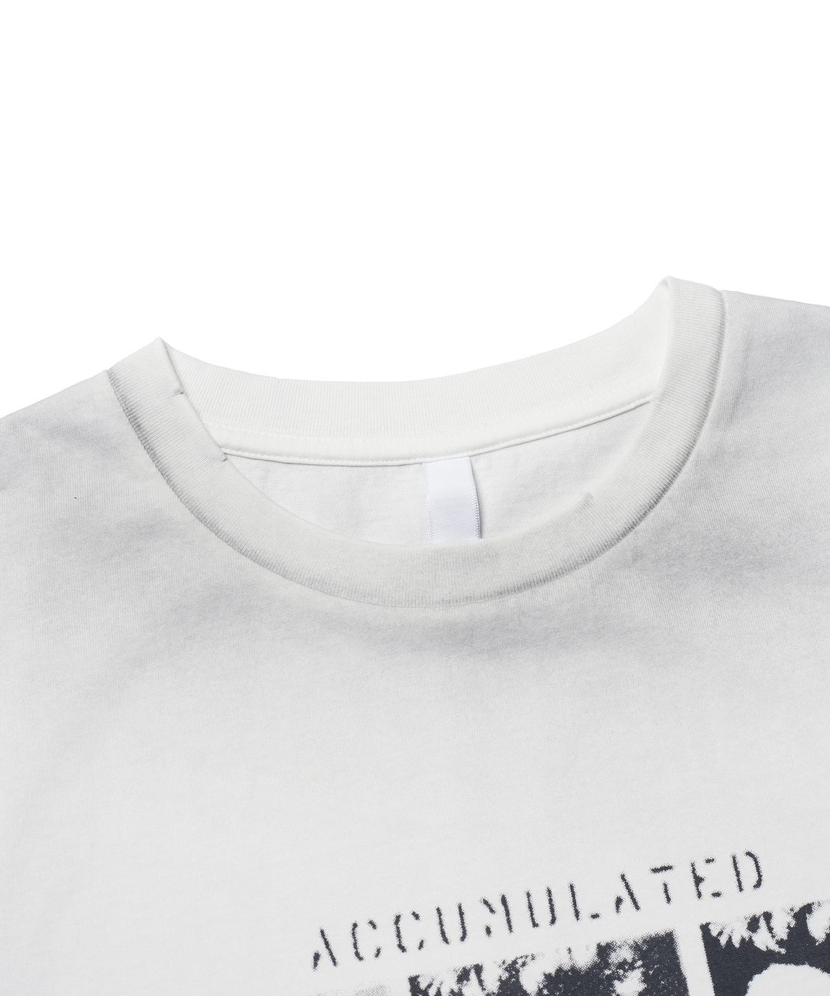 에스파이(ESFAI) ACCUMULATED REGULAR T-SHIRT (OFF WHITE)