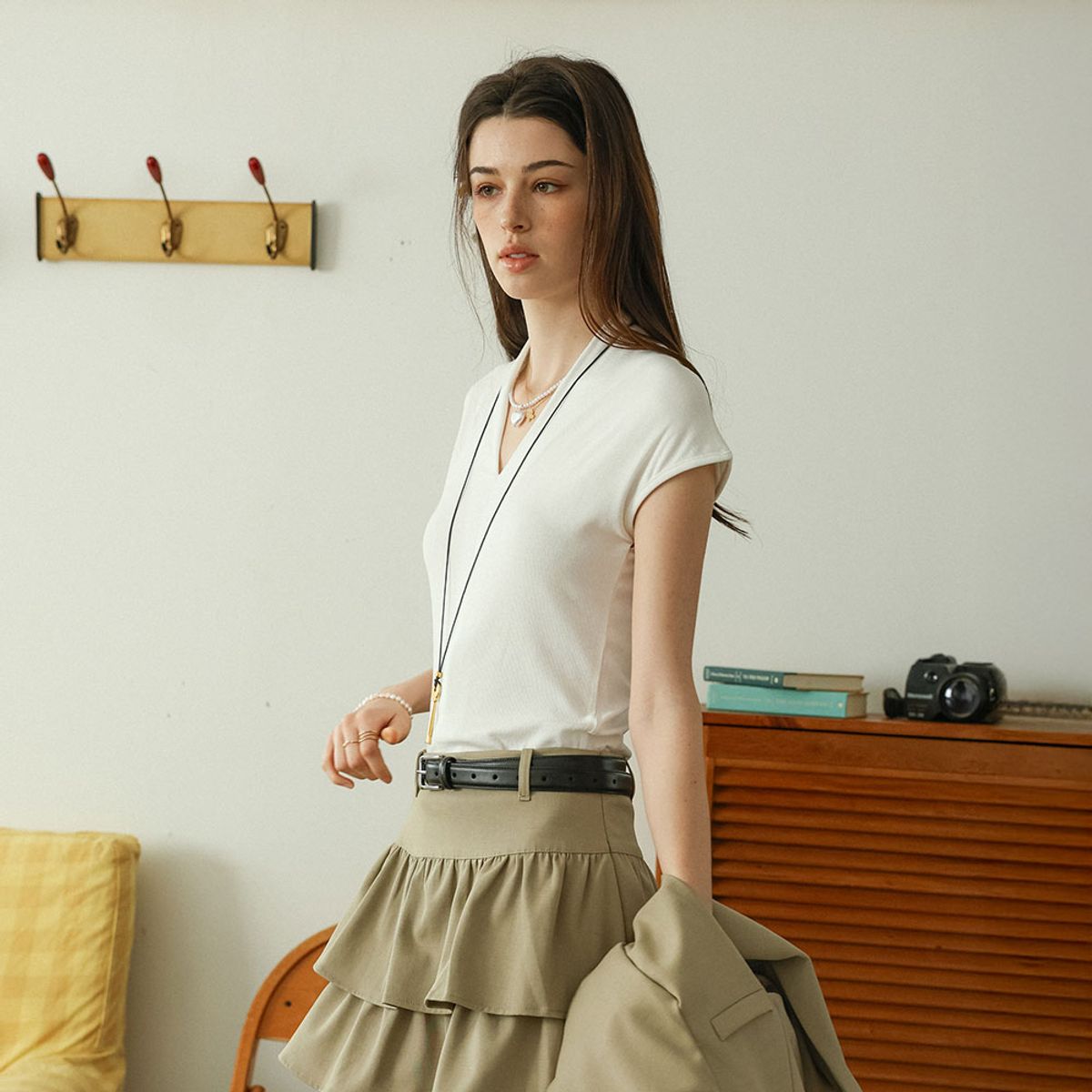 던드롭(DUNDROP) DD_Slim fit v neck cap sleeve top_5color