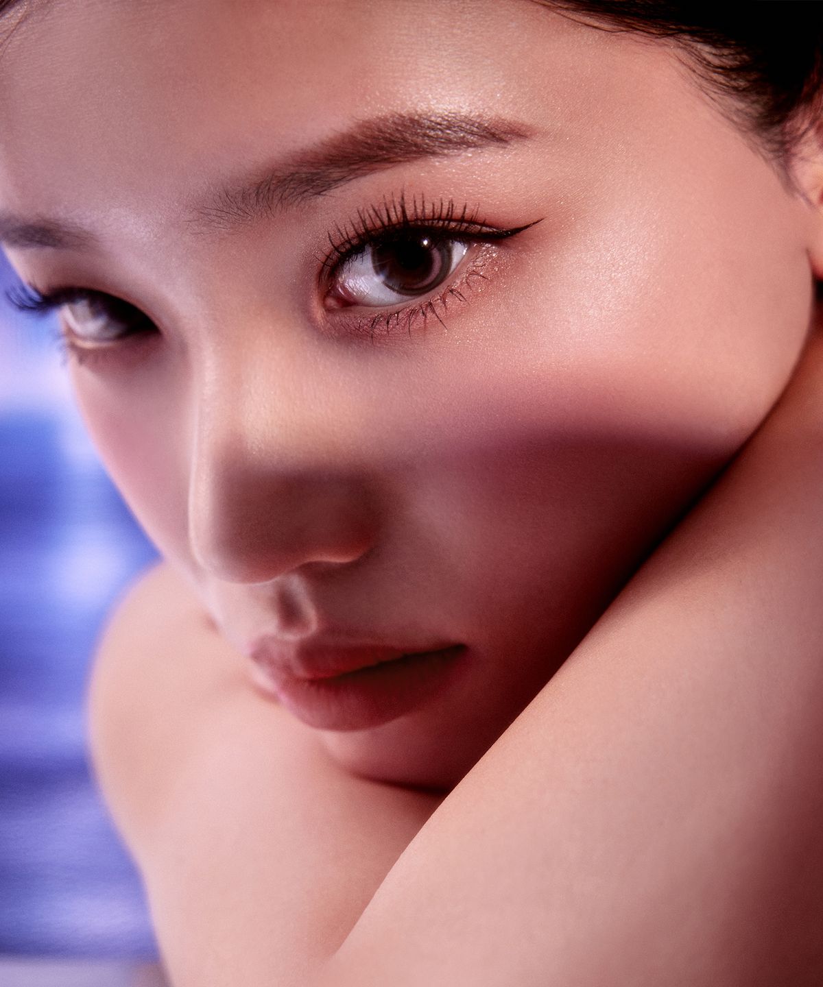 헤비메이크업(HEVVY MAKEUP) 디파인 아이즈 펜 라이너 - 롱블랙/미드브라운