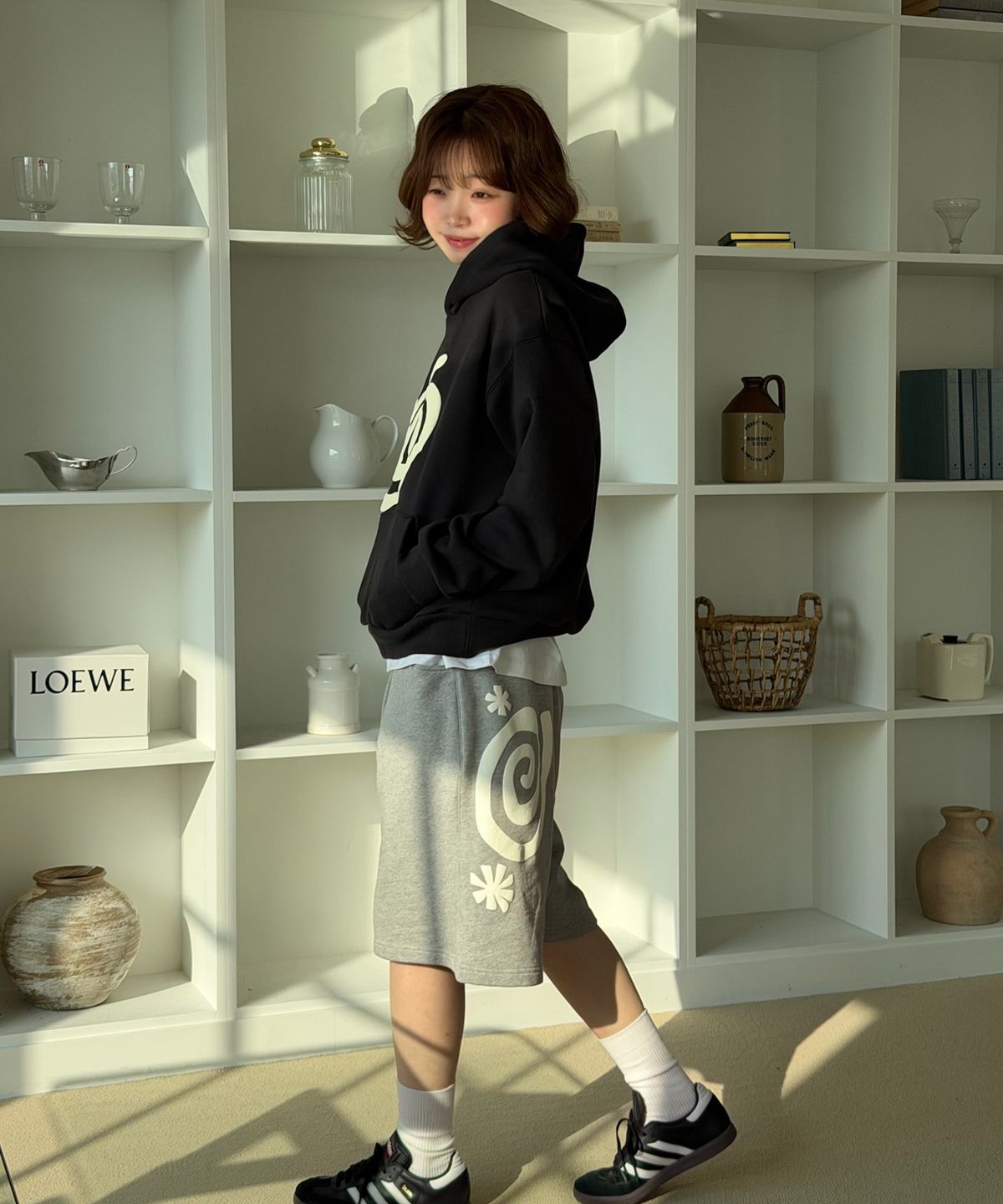 아모우(AMOU) Molly HOODIE VINTAGE BLACK