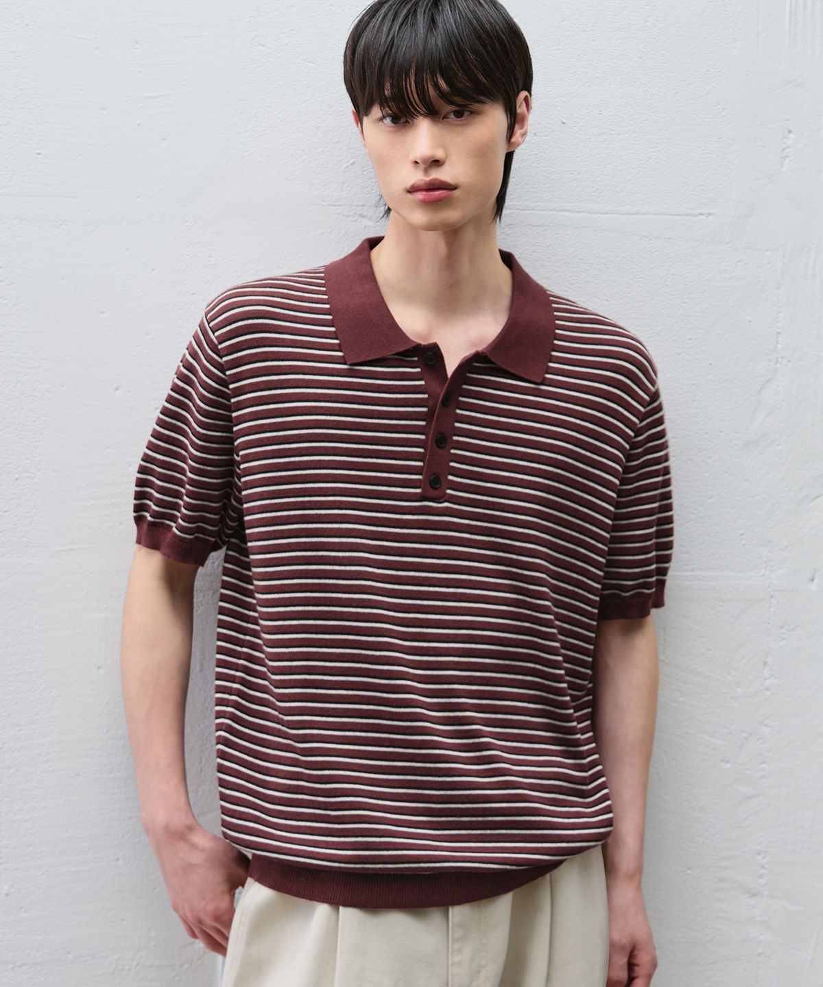 드로우핏(DRAW FIT) 리포즈 스트라이프 폴로 니트 [BURGUNDY]