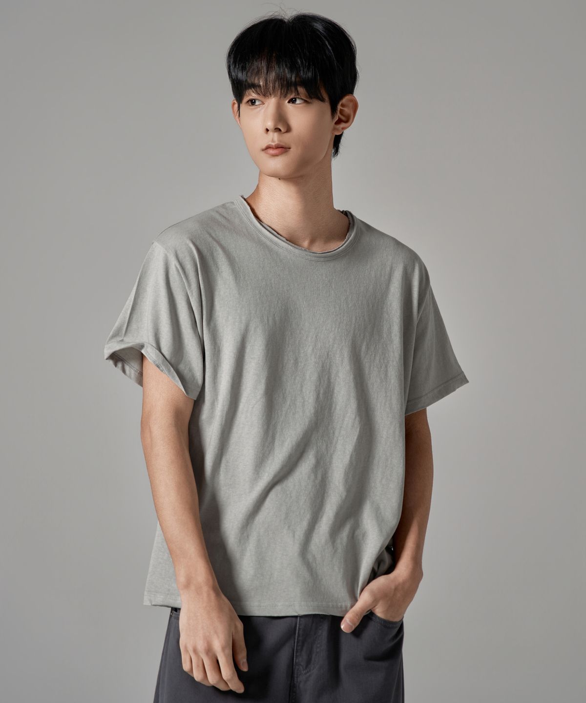 와르(WAAR) M1087 컷오프 라운드 반팔 티셔츠_애쉬 그레이