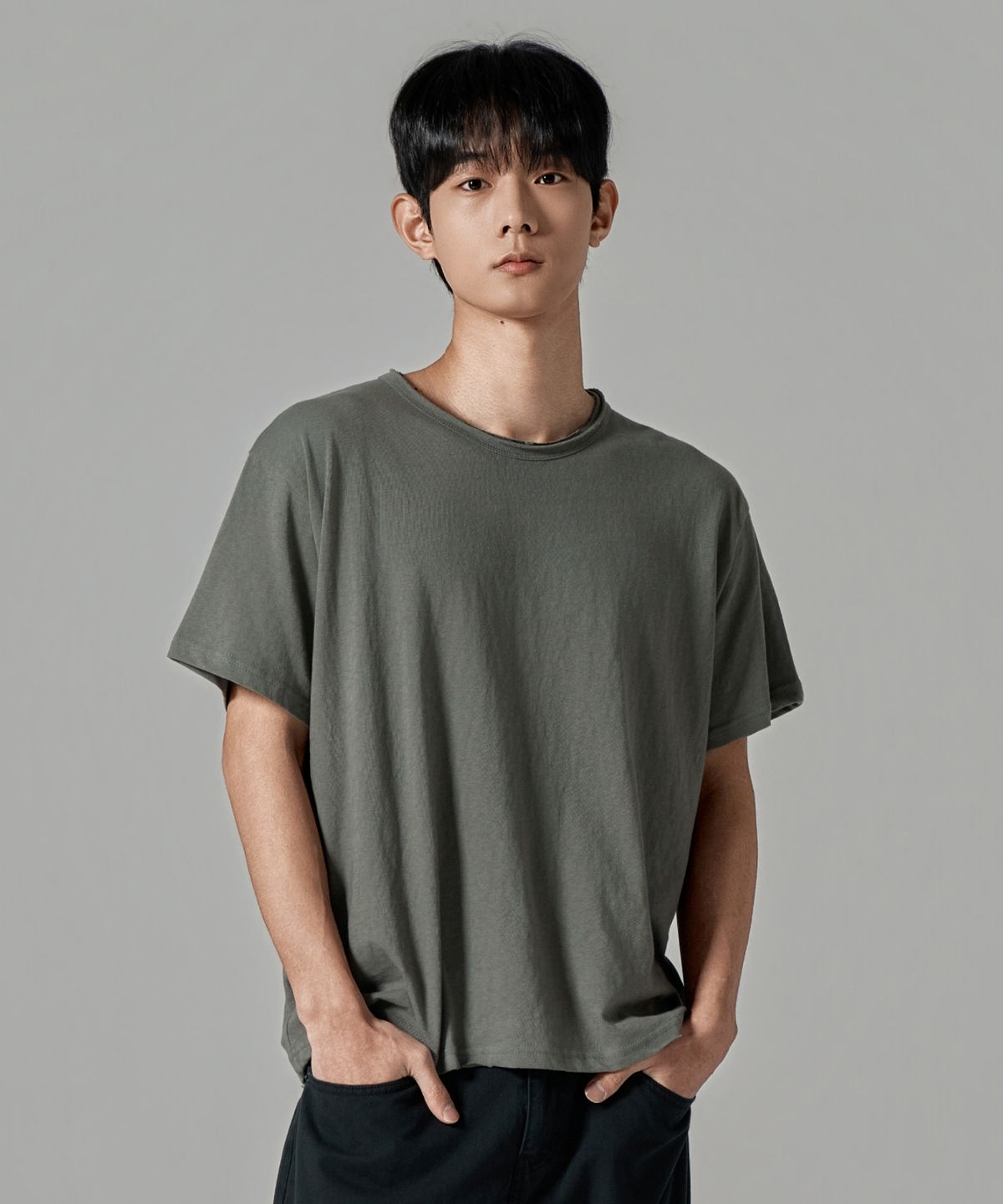 와르(WAAR) M1087 컷오프 라운드 반팔 티셔츠_카키