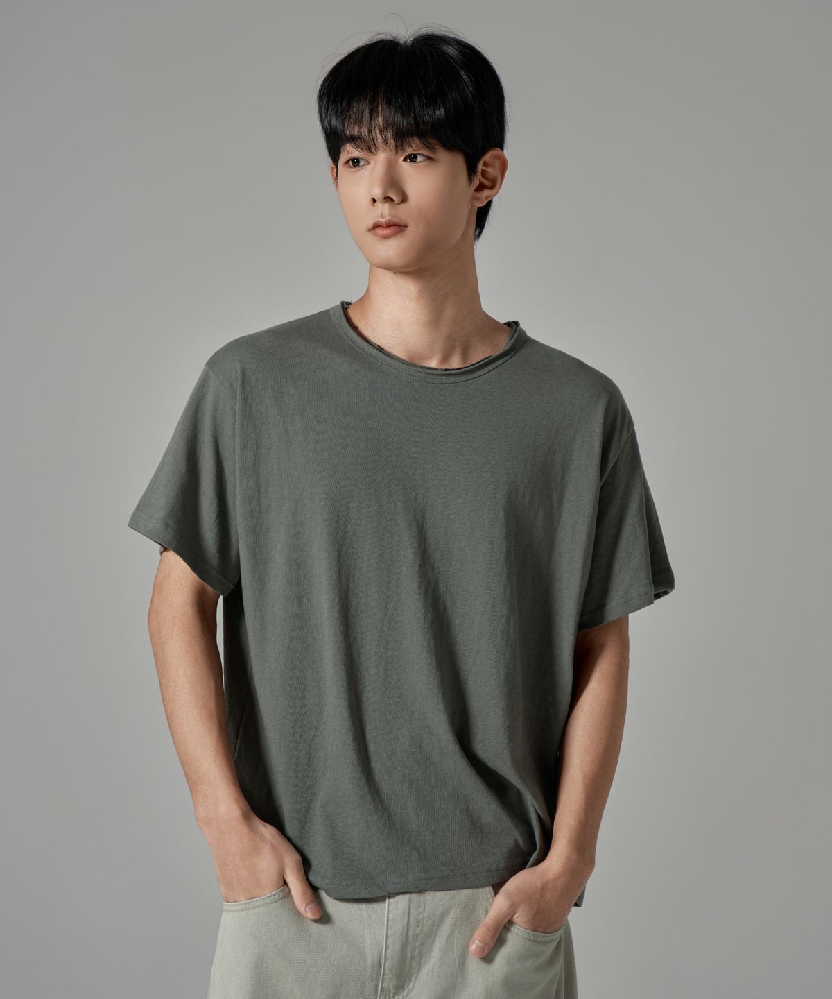 와르(WAAR) M1087 컷오프 라운드 반팔 티셔츠_카키