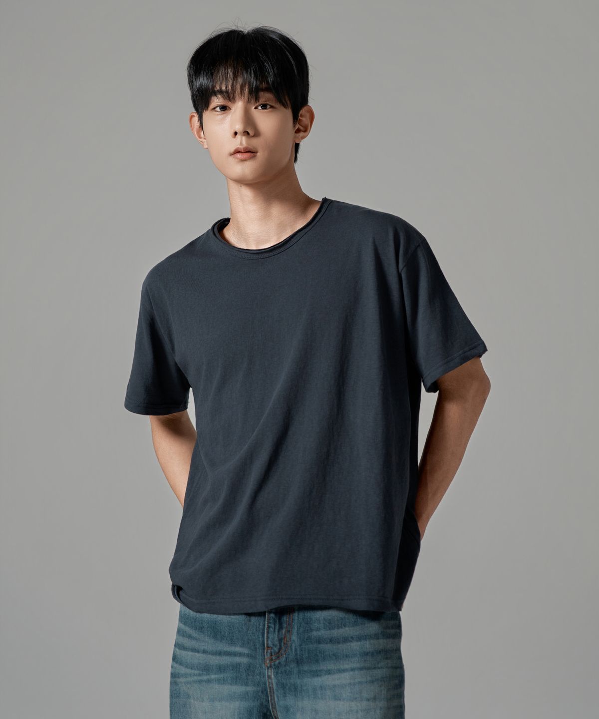 와르(WAAR) M1087 컷 오프 라운드 반팔 티셔츠_네이비