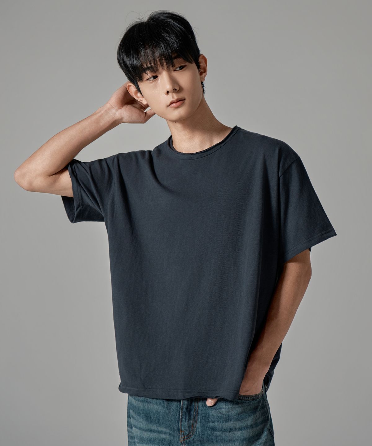 와르(WAAR) M1087 컷 오프 라운드 반팔 티셔츠_네이비