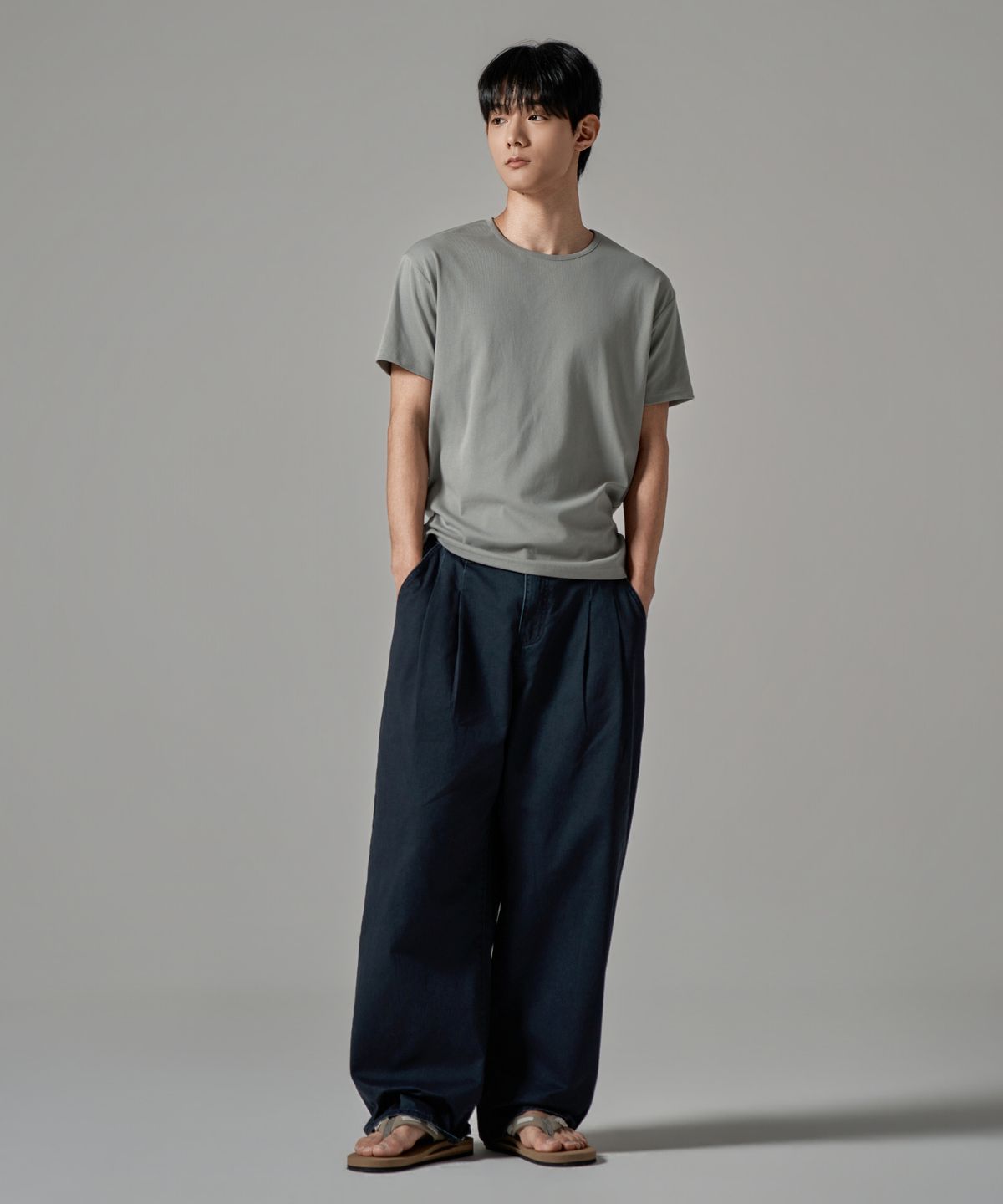 와르(WAAR) M1089 데일리 머슬핏 기능성 반팔 티셔츠_라이트 그레이