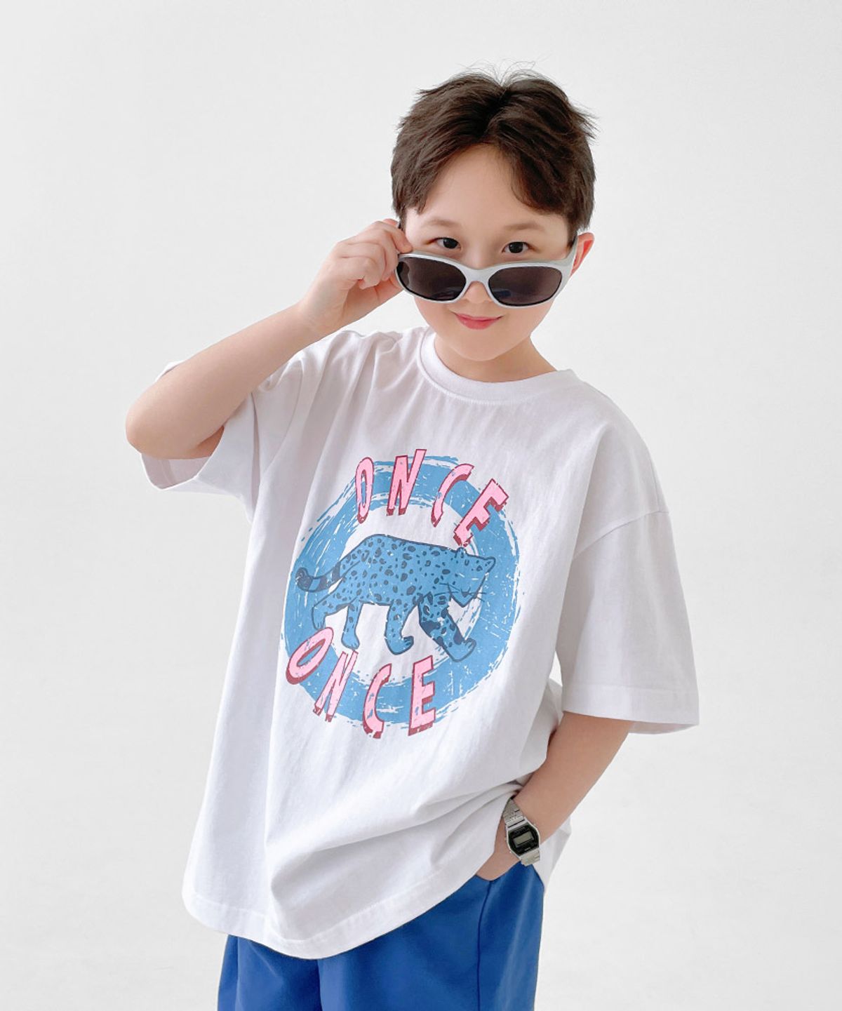 베리클로젯(BERRYCLOSET) 원스 세렝게티 반팔티