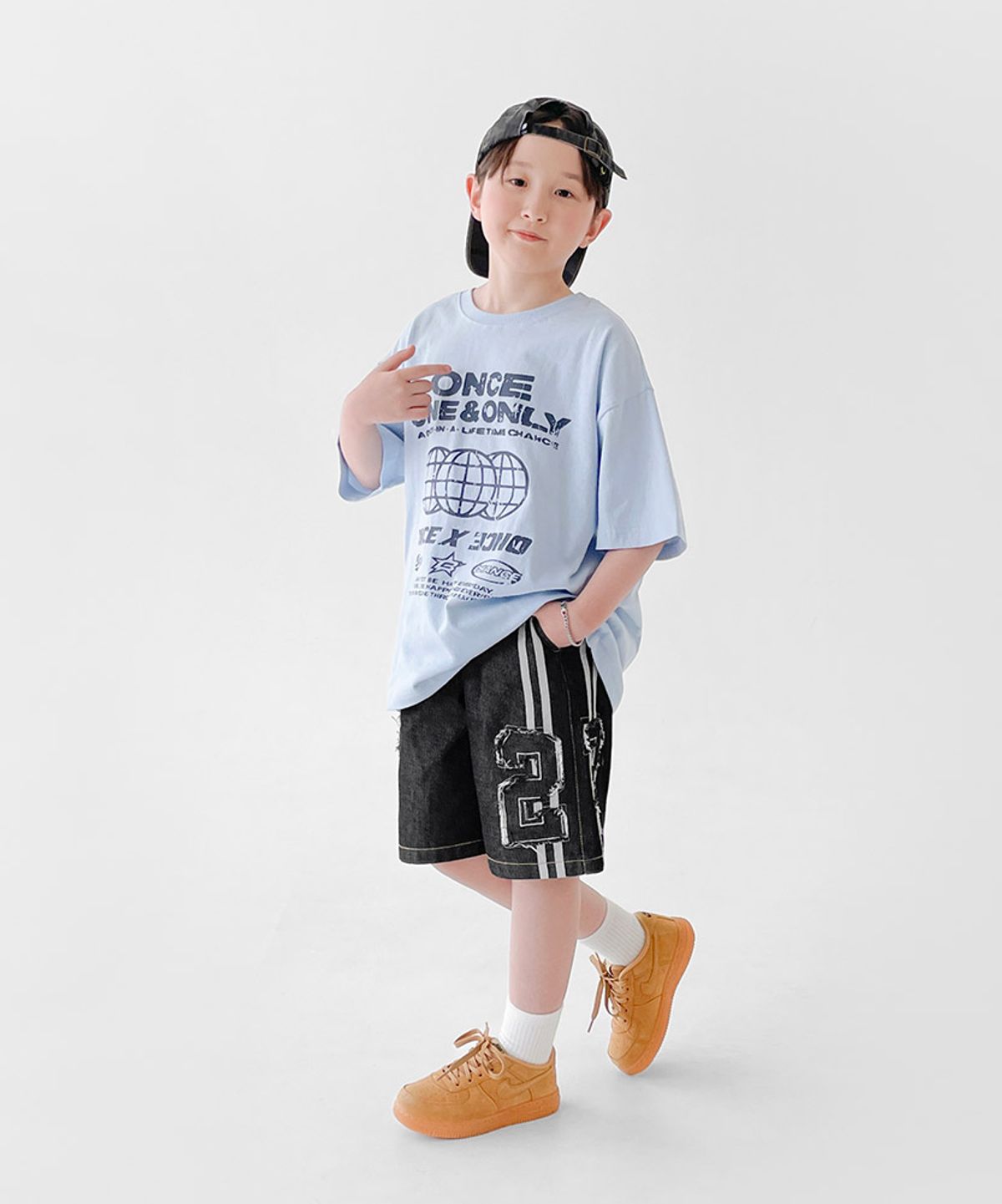 베리클로젯(BERRYCLOSET) 원앤온리 반팔티