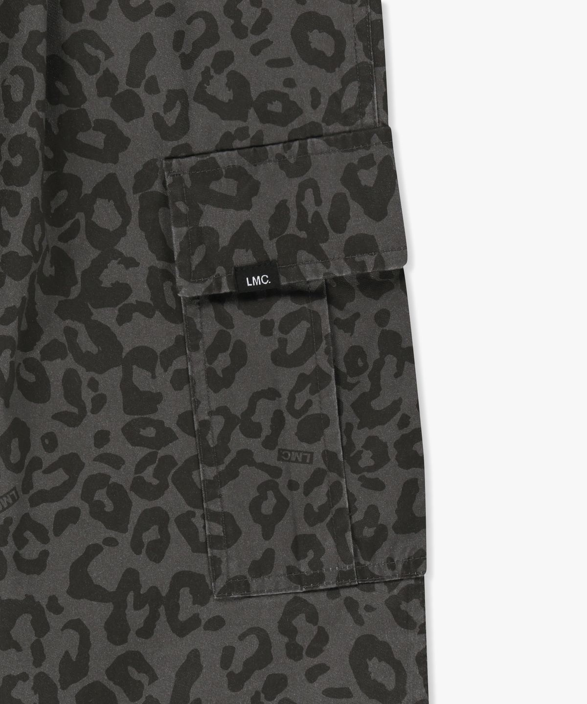 엘엠씨(LMC) WIDE CARGO SHORTS leopard